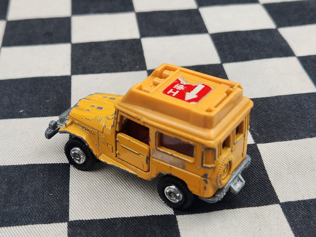 Vintage Loose Tomica Land Cruiser FJ Roadworks Vehicle VHTF