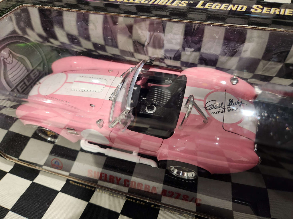 Shelby Legends Series 1/18 Pink Shelby Cobra 427 S/C