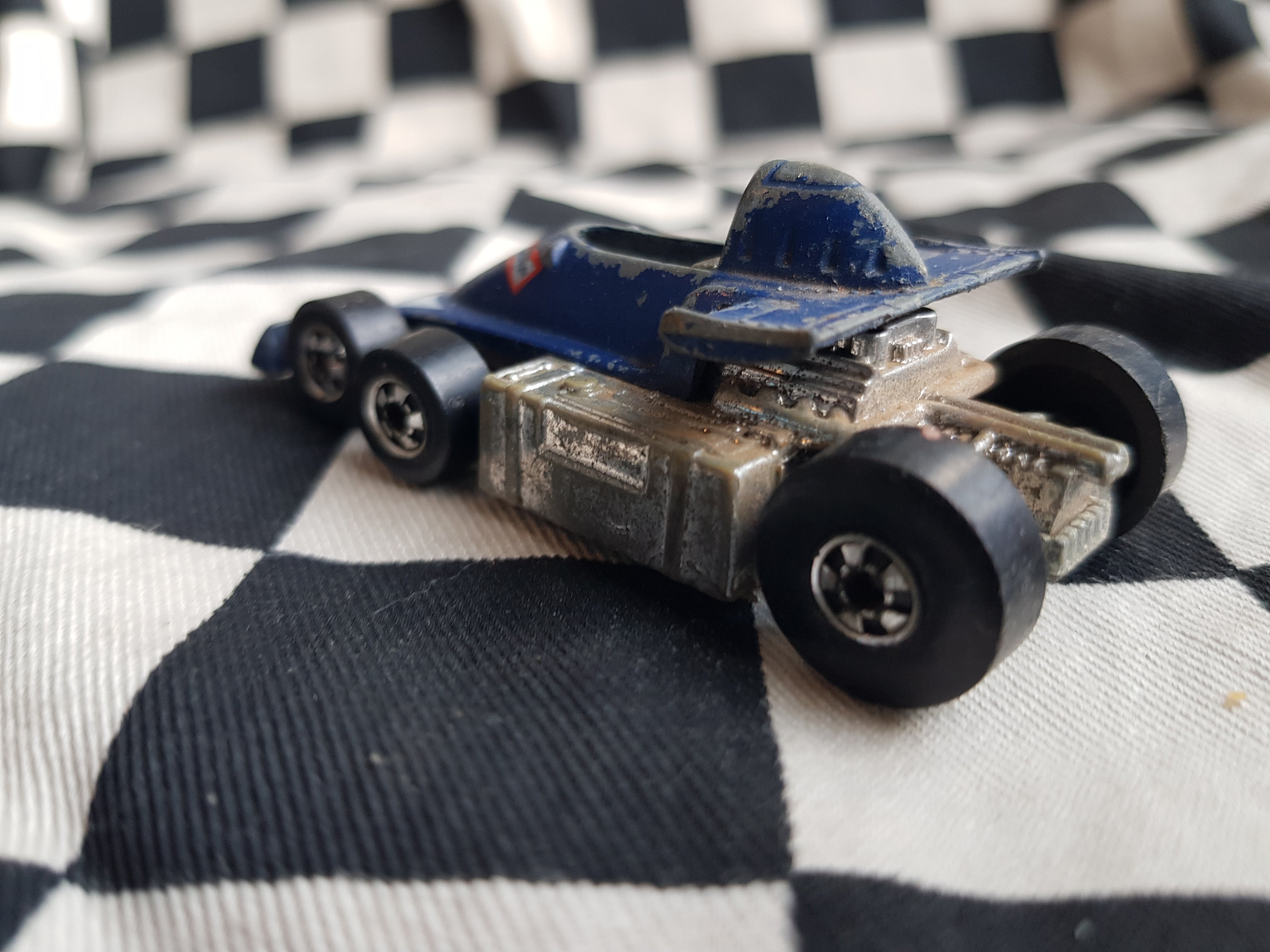 Vintage Loose Hot Wheels Blackwall Lickety Six