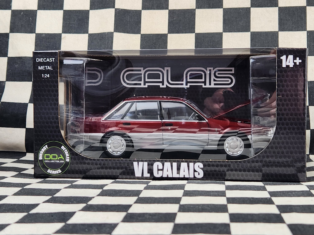 DDA Collectables 1:24 Holden VL Calais Red/Silver