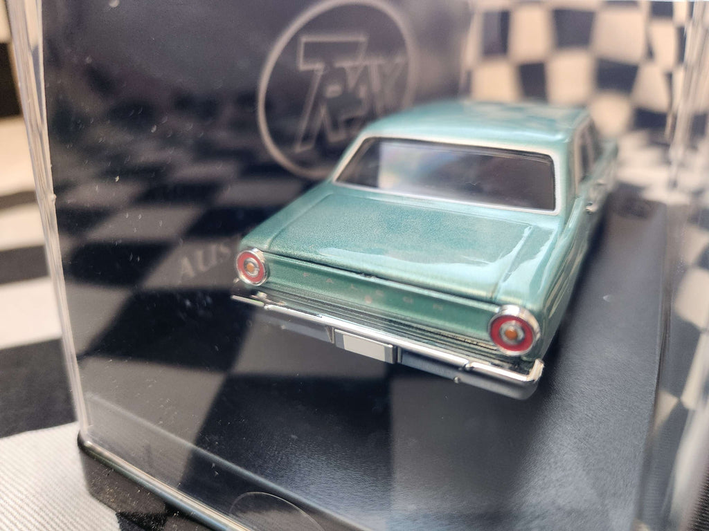 Trax 1/43 Ford Falcon XR 500 Sedan TR9D Green Velvet Metallic
