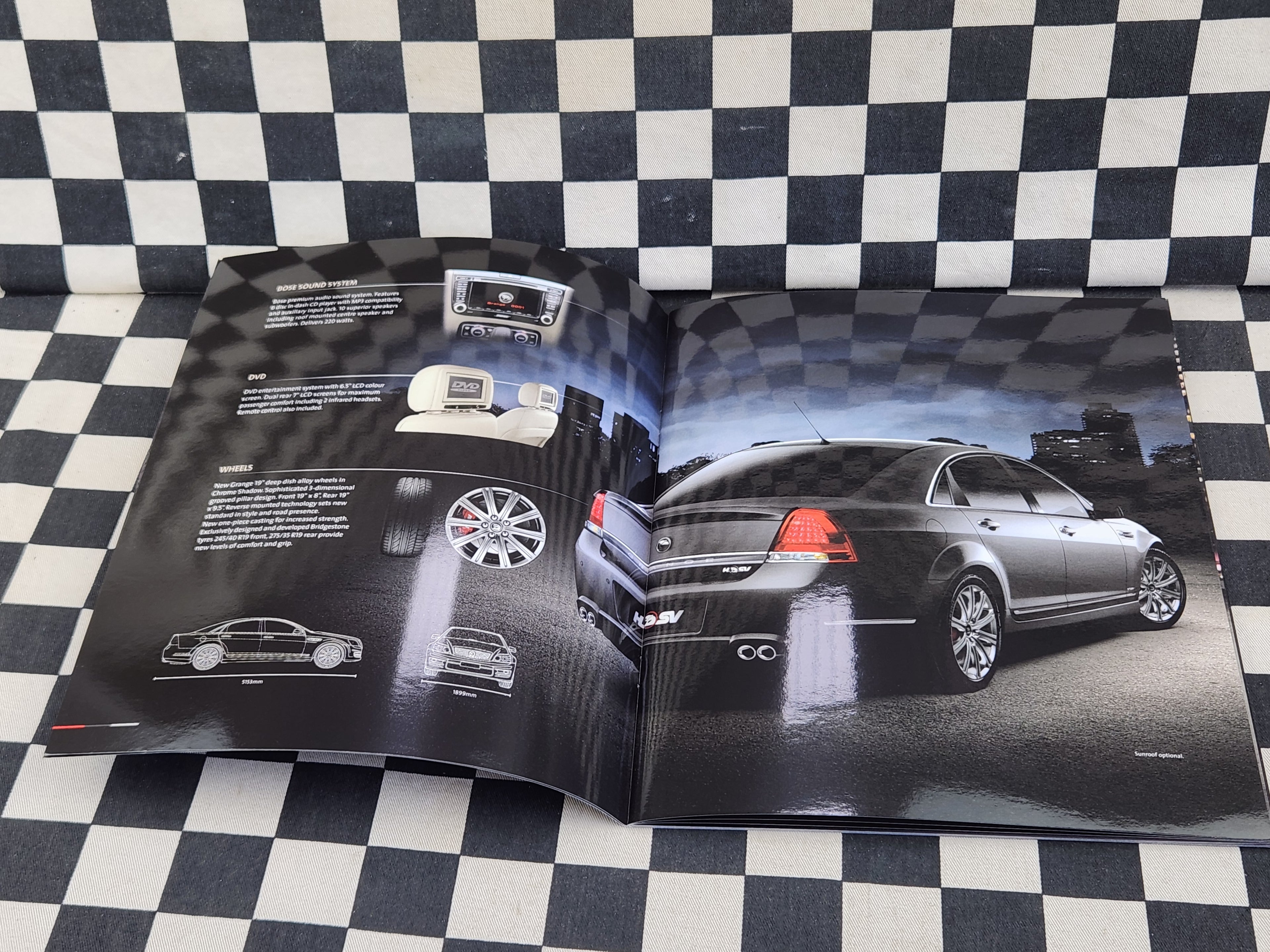HSV Holden VE WM Grange & Senator Signature Series Sales Brochure