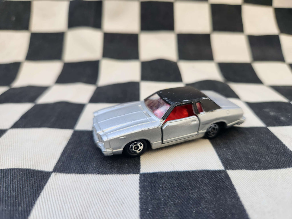 Vintage Loose Tomica Ford Mustang II Ghia