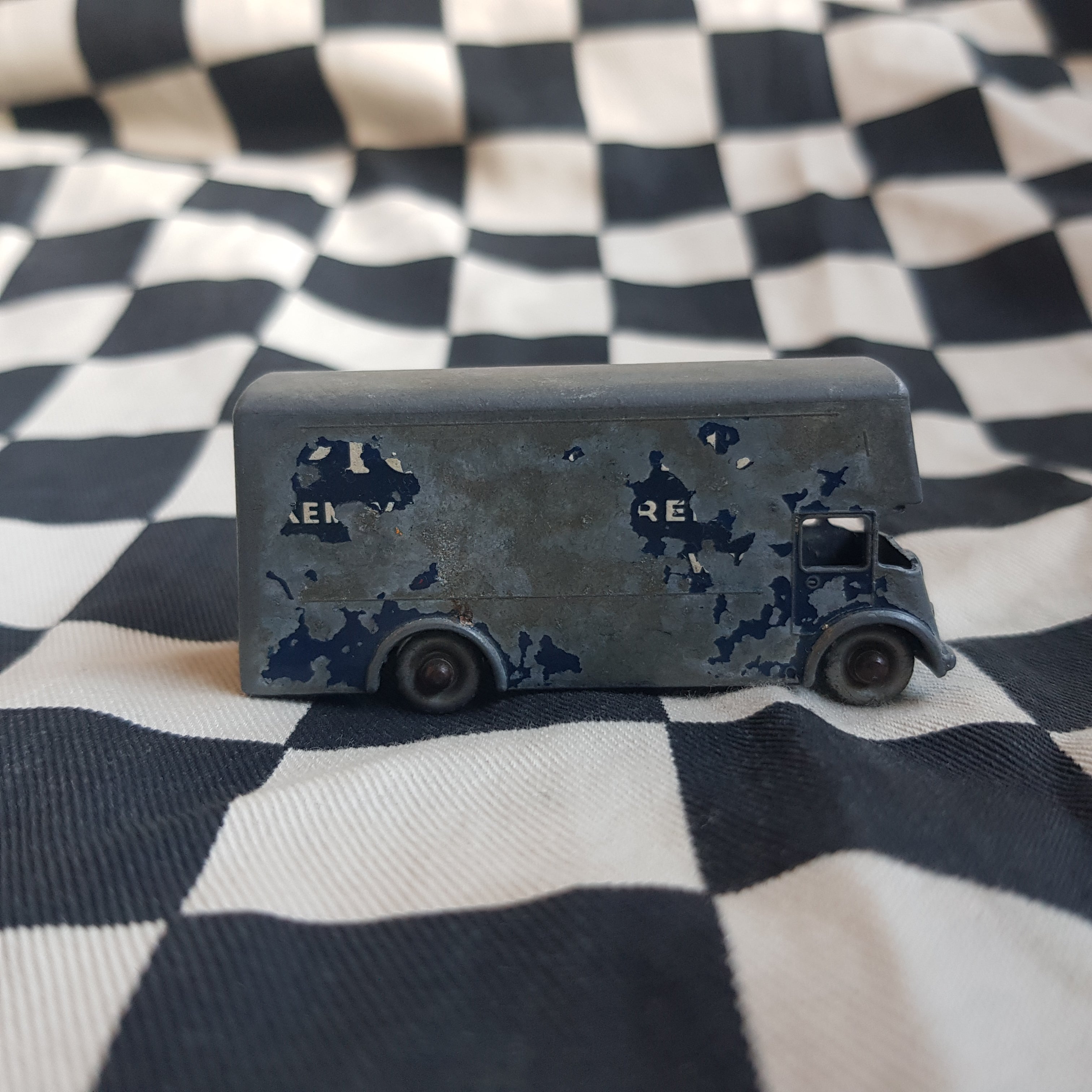 Vintage Loose Lesney Pickford Removal Van