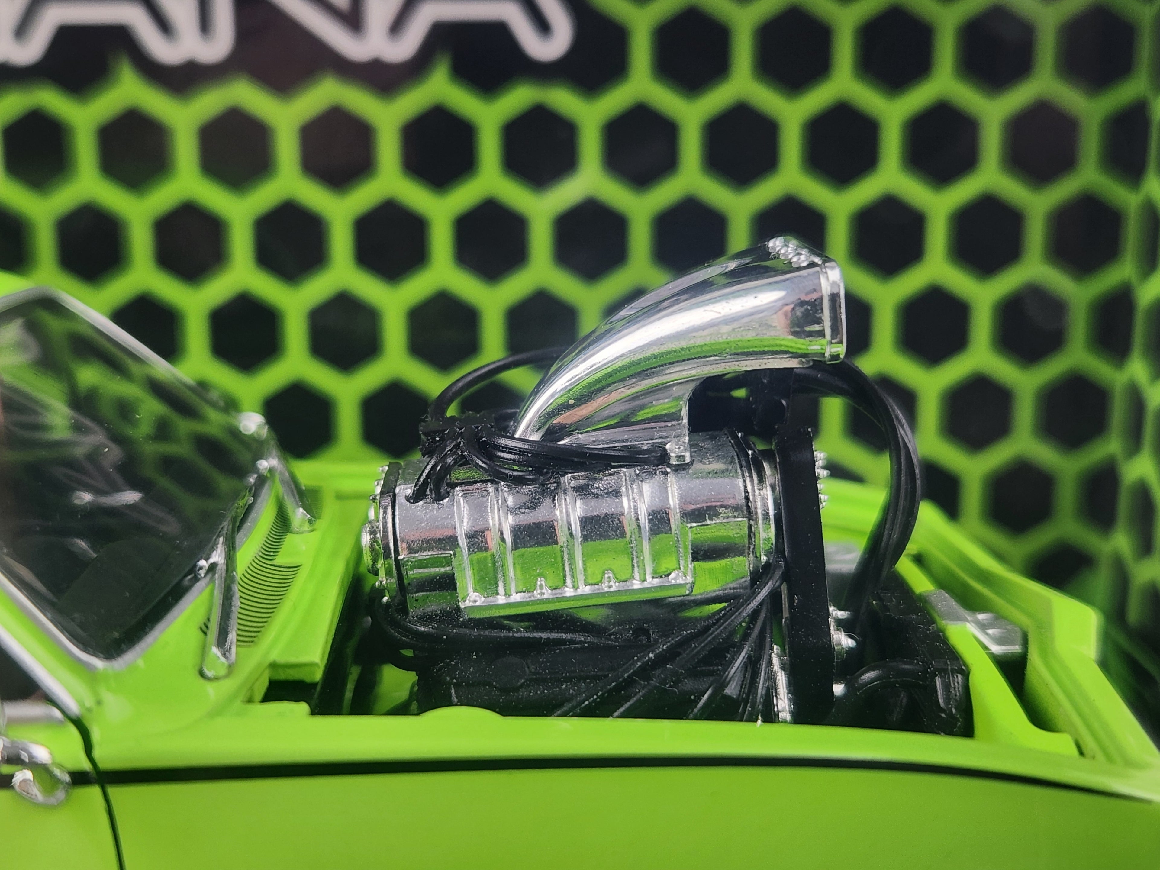 DDA 1:24 Blown Holden LC Torana GTR XU1 Custom Lime Green – Kustom ...