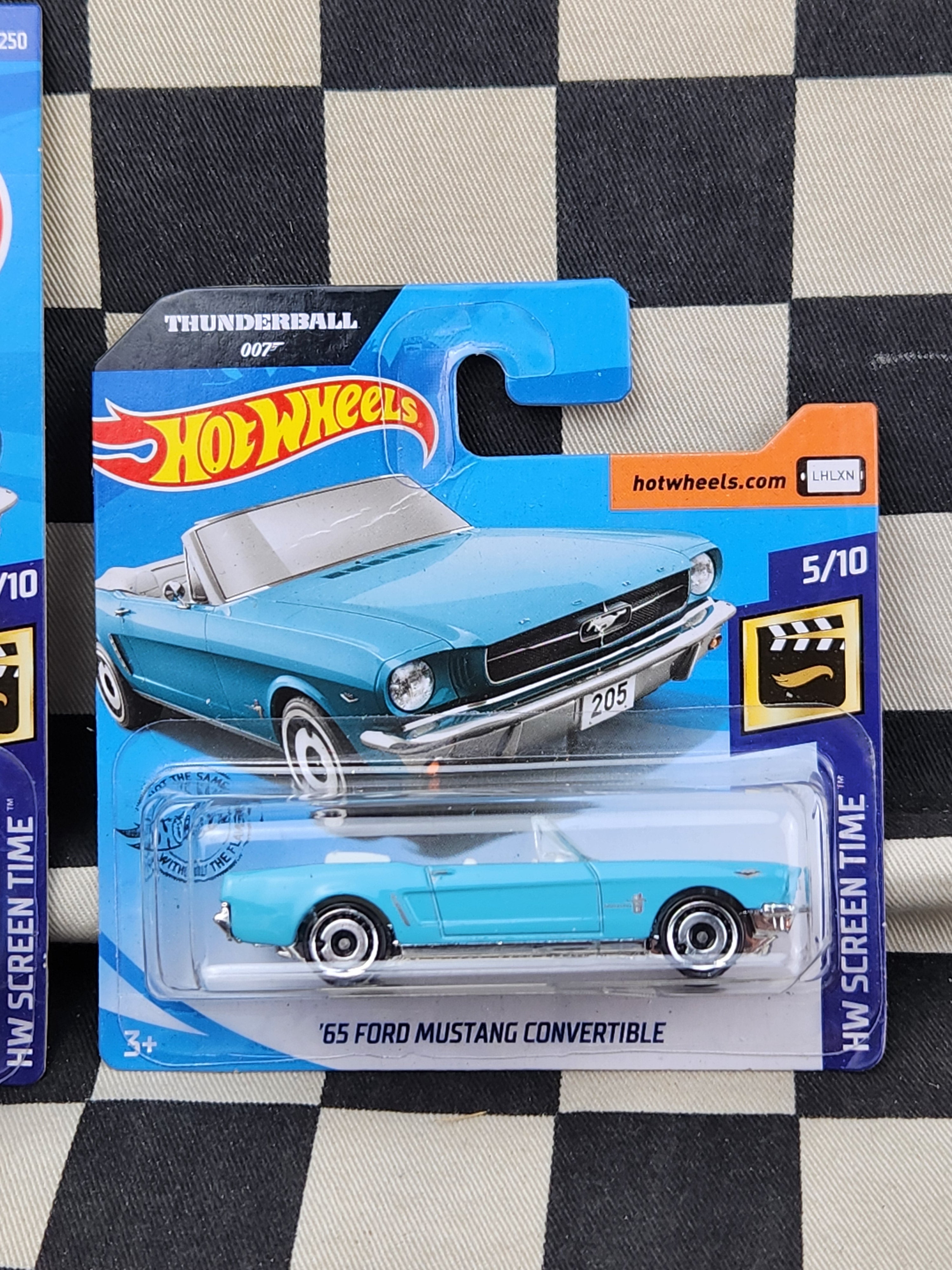 Hot Wheels 2020 Screen Time James Bond 65 Ford Mustang Convertible Your Choice