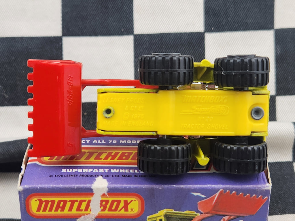 Vintage 1978 Matchbox Tractor Shovel  in Original Box