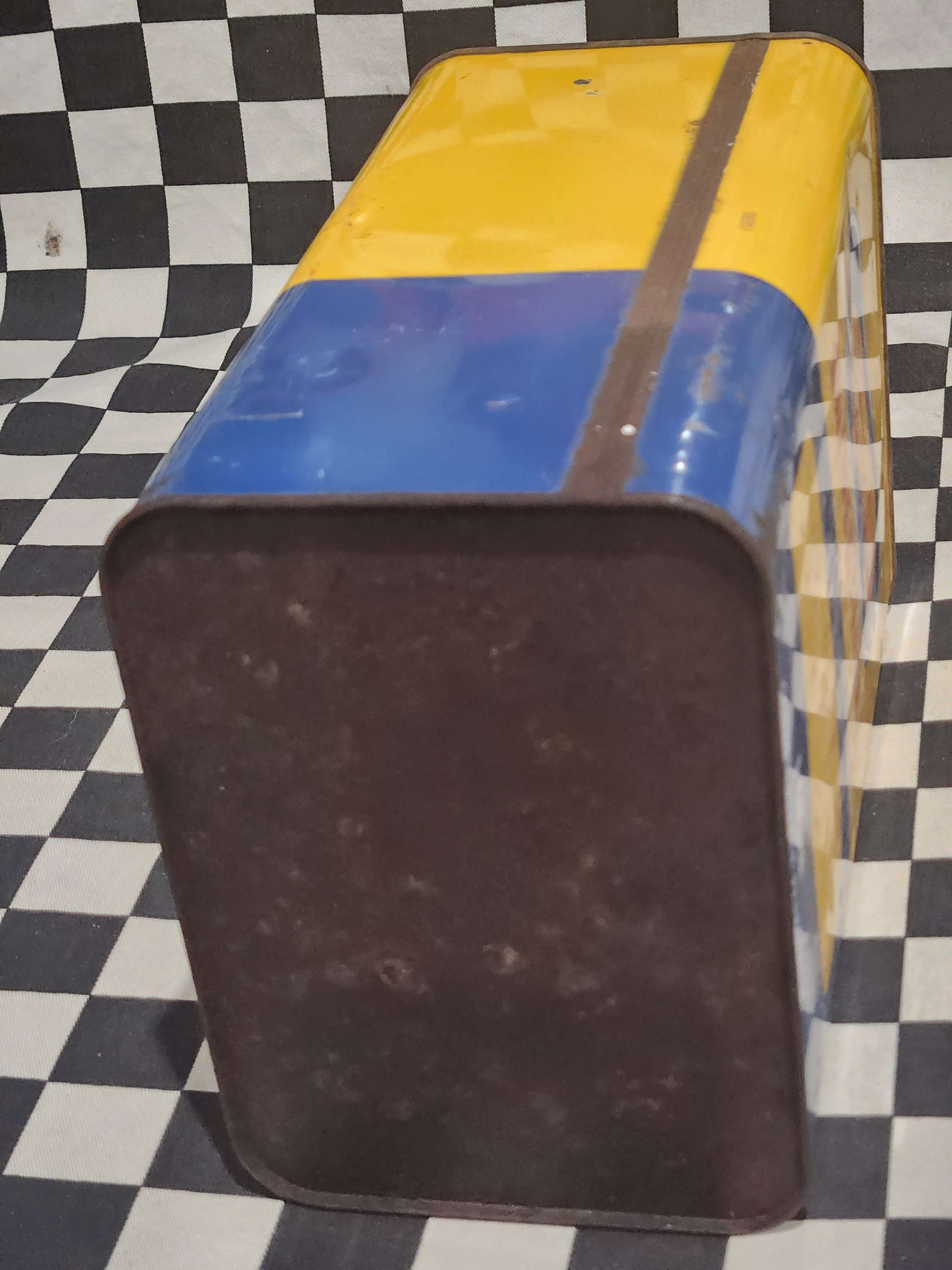 Golden Fleece 1 Gallon Motor Oil Tin