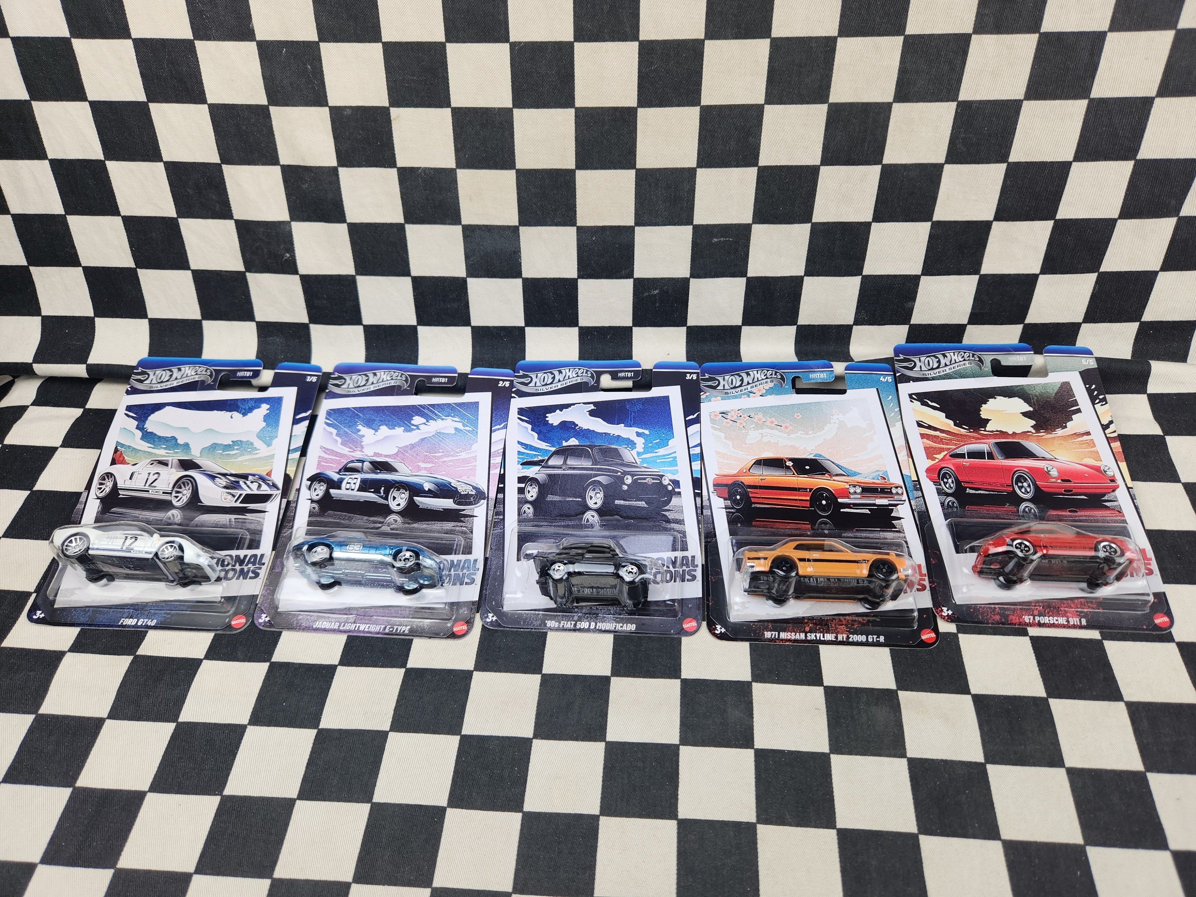 Hot Wheels Silver Series National Icons Set 5 Jaguar Skyline Porsche