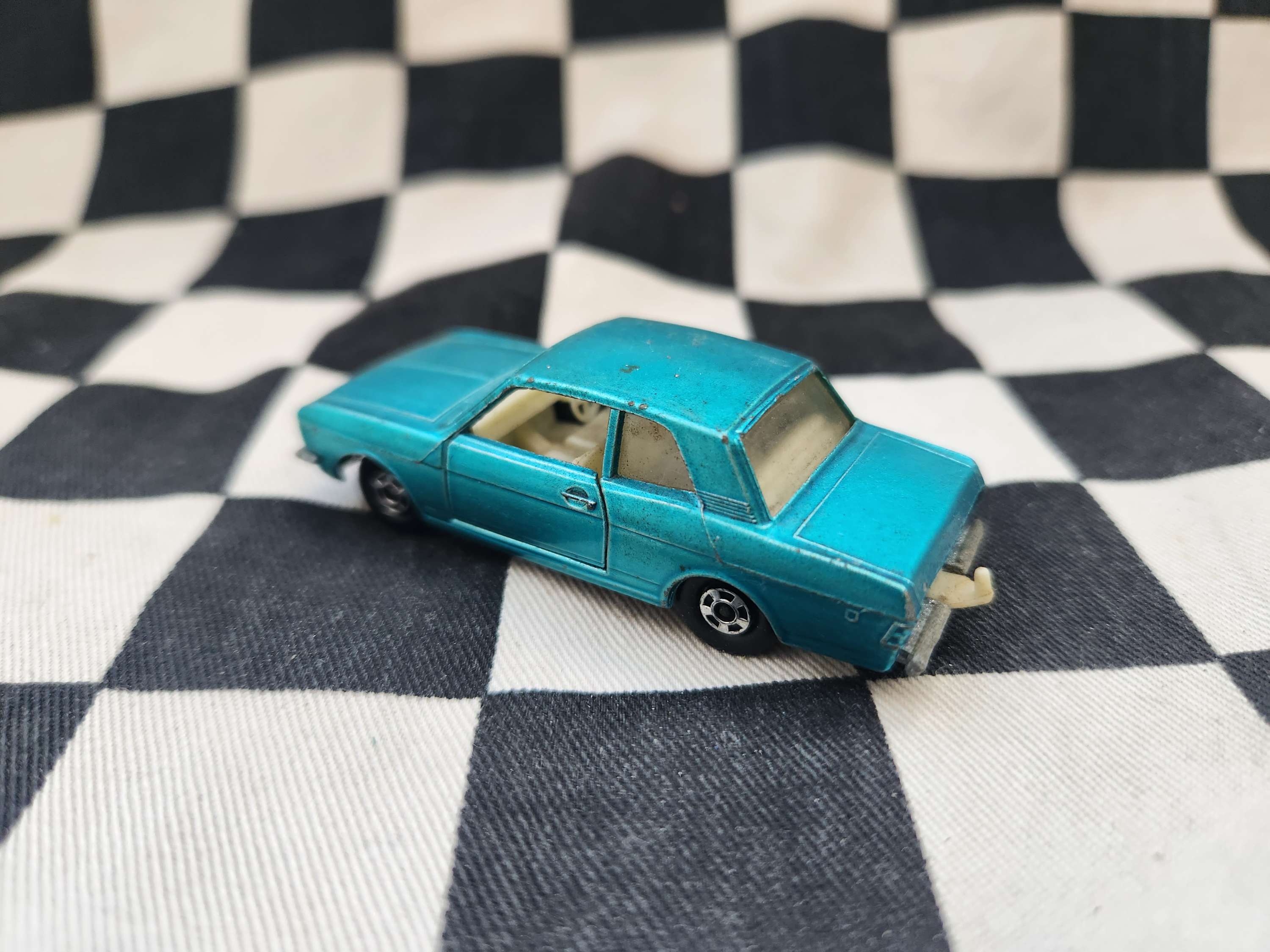 Vintage loose Lesney Ford Cortina VHTF