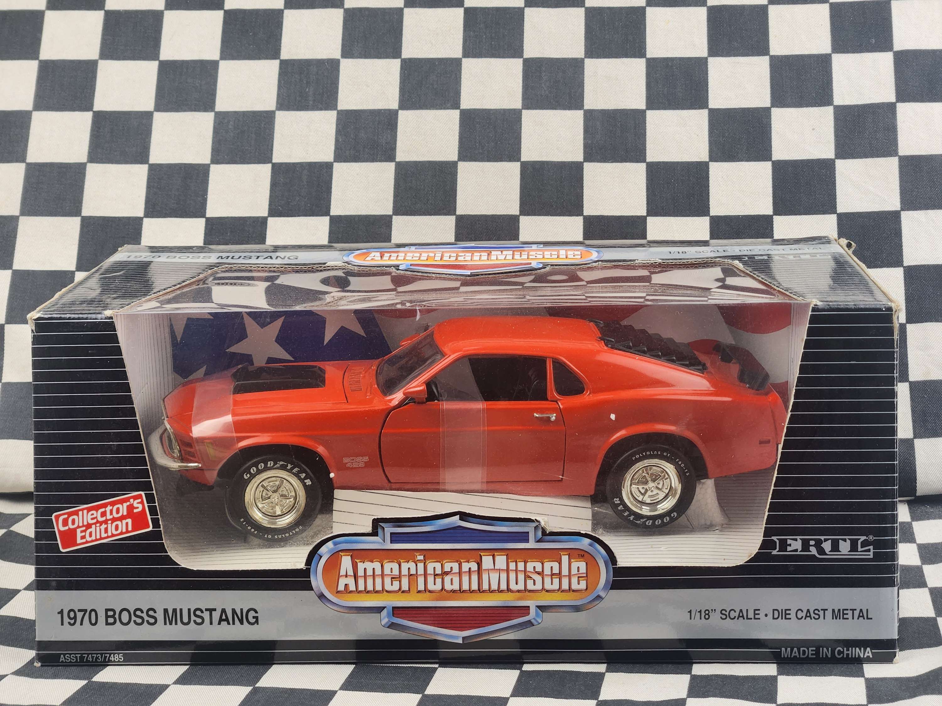Ertl American Muscle 1:18 1970 Ford Boss Mustang 429 Calypso Coral (Orange)