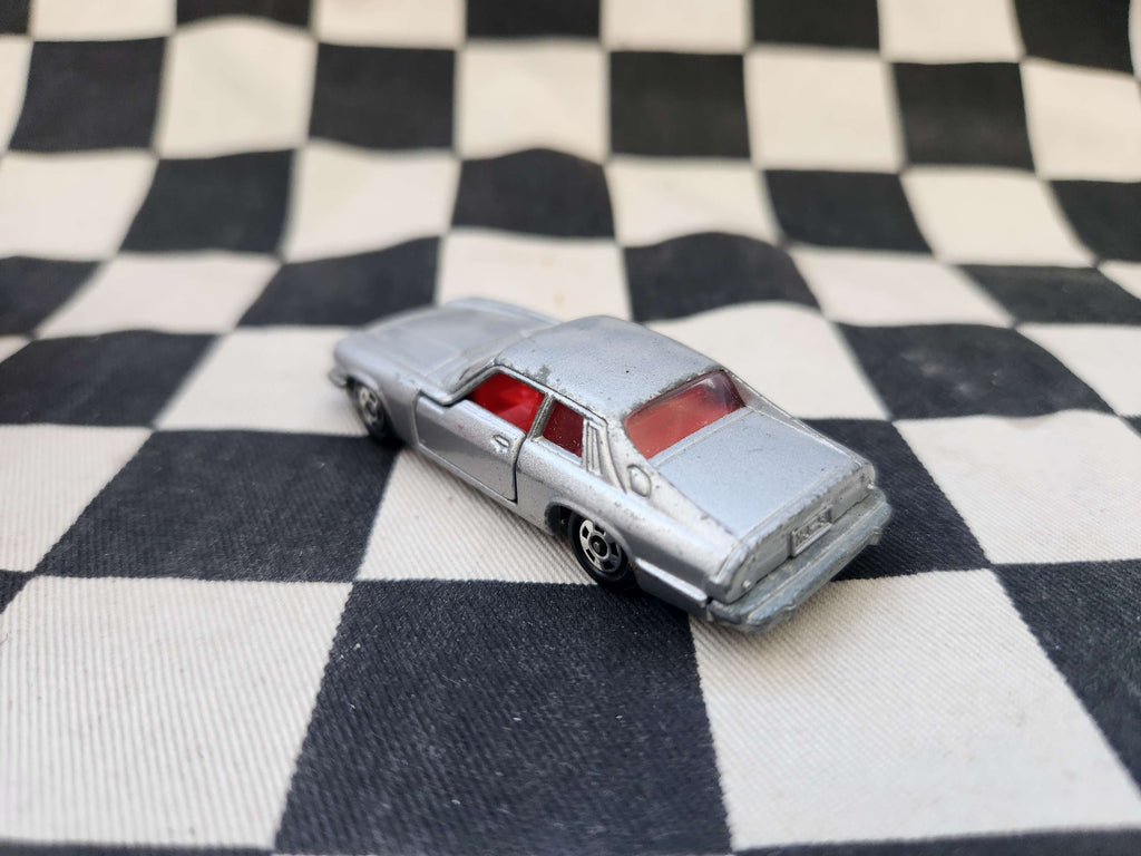 Vintage Loose Tomica Jaguar XJS