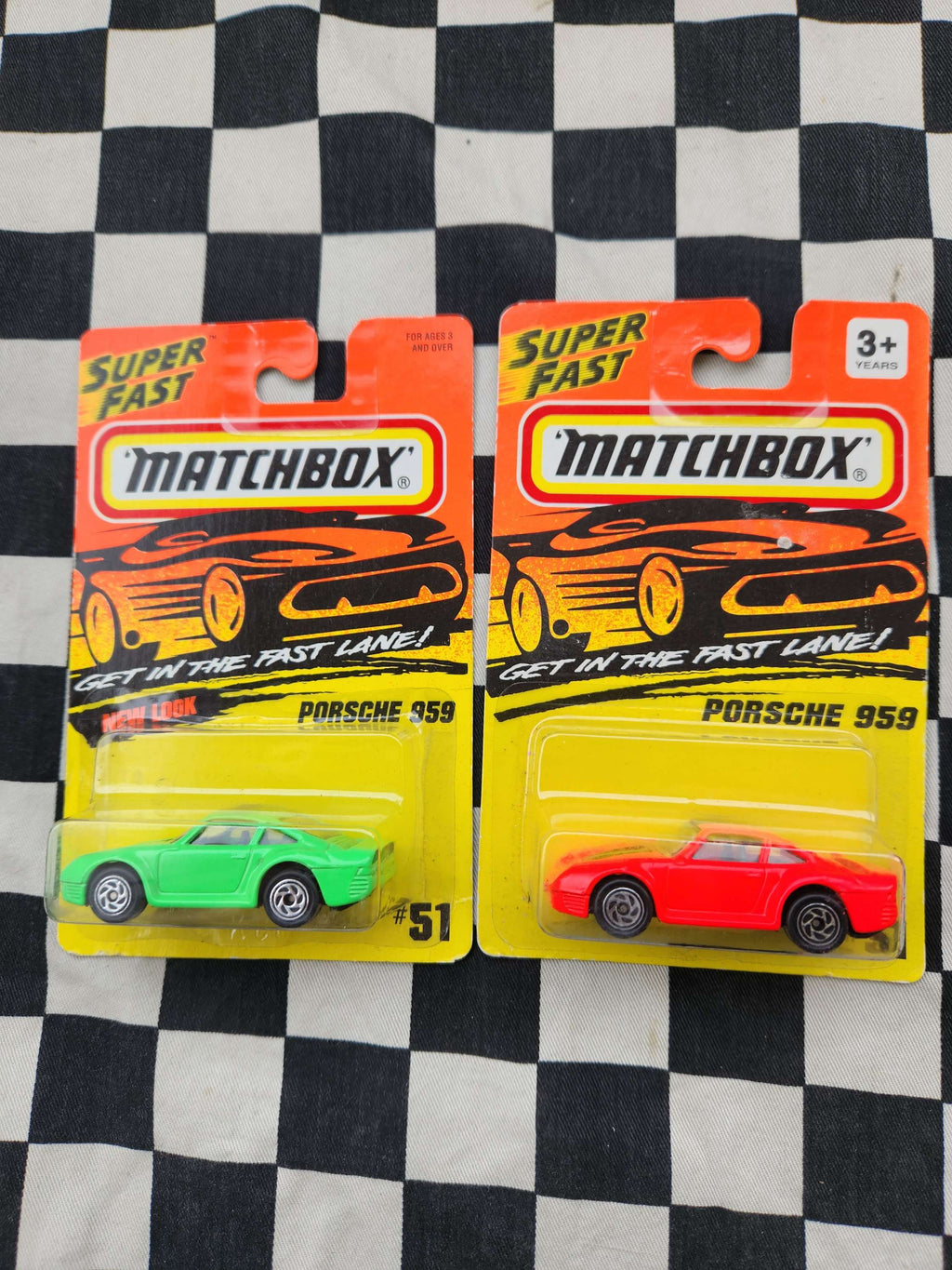 Matchbox Superfast 1995 Porsche 959 Choice of 2 Colours