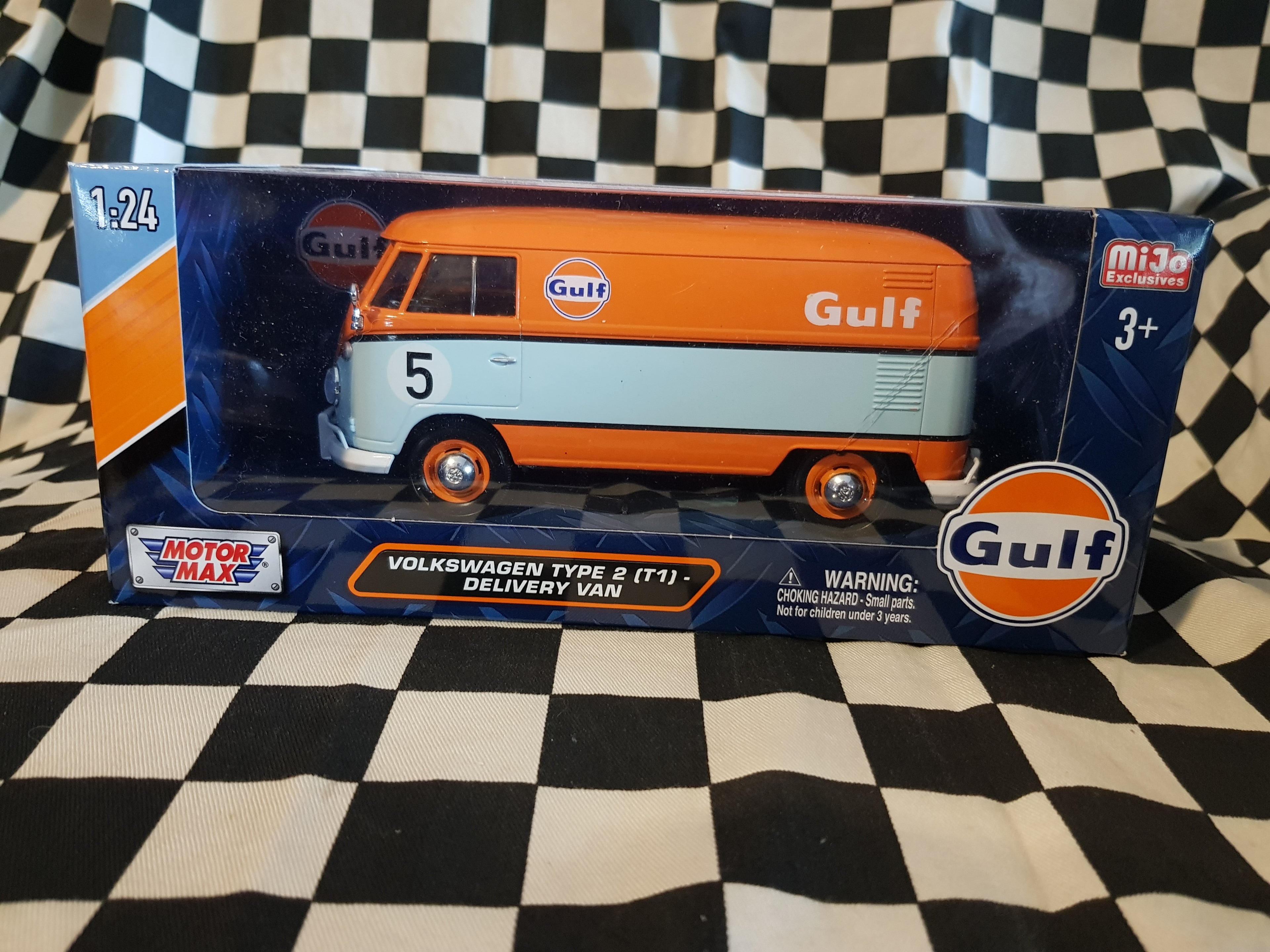 Motor Max 1:24 MIJO Exclusive GULF Volkswagen Type 2 T1 Delivery Van Kombi