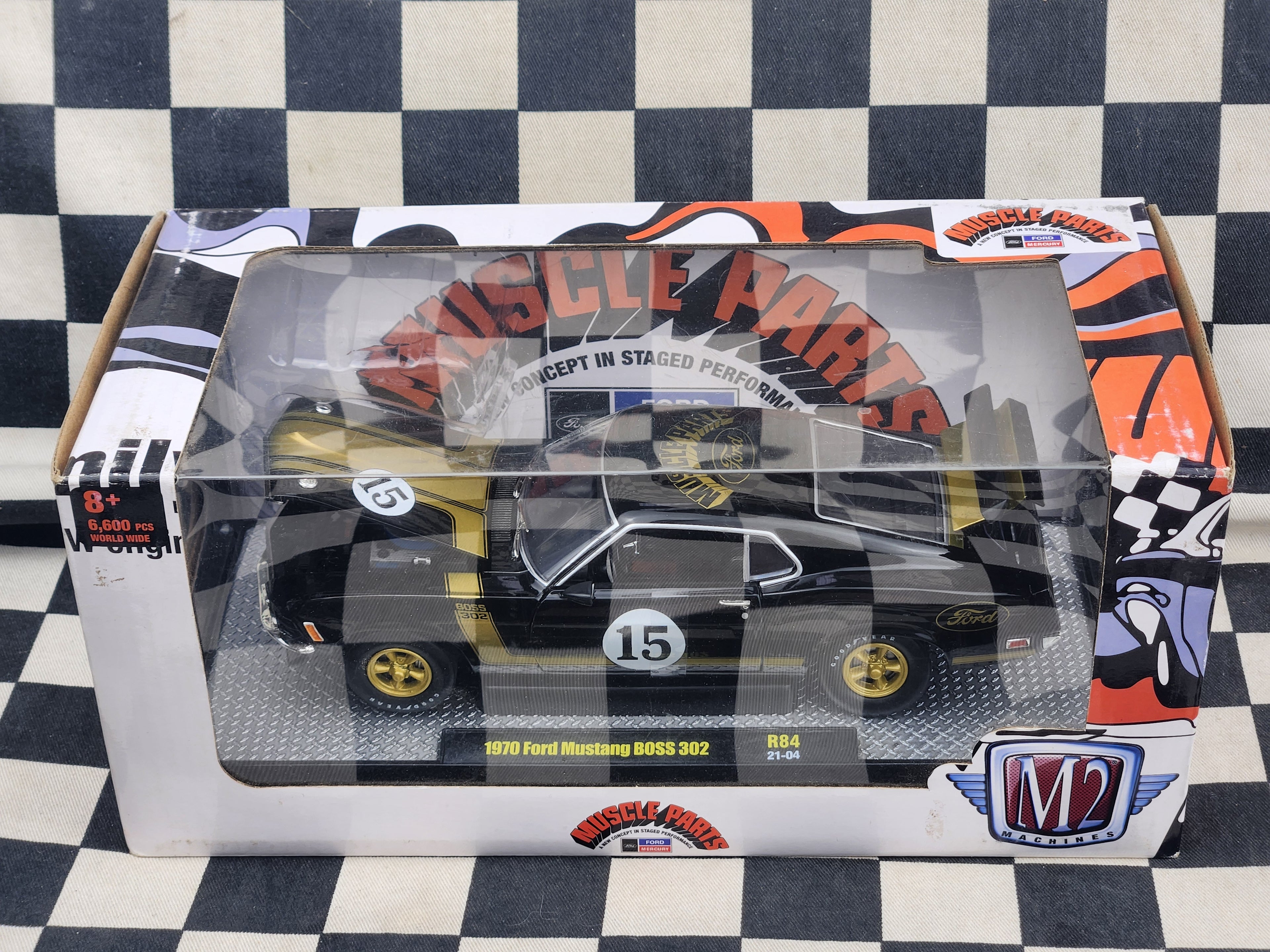 M2 Machines 1/24 Ford Muscle Parts 1970 Ford Mustang Boss 302 Black