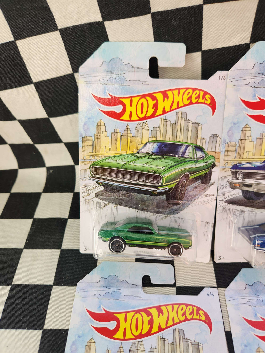Hot Wheels Detroit Muscle Set 6 Cars Camaro Nova GTO Torino Mustang Dodge Hemi