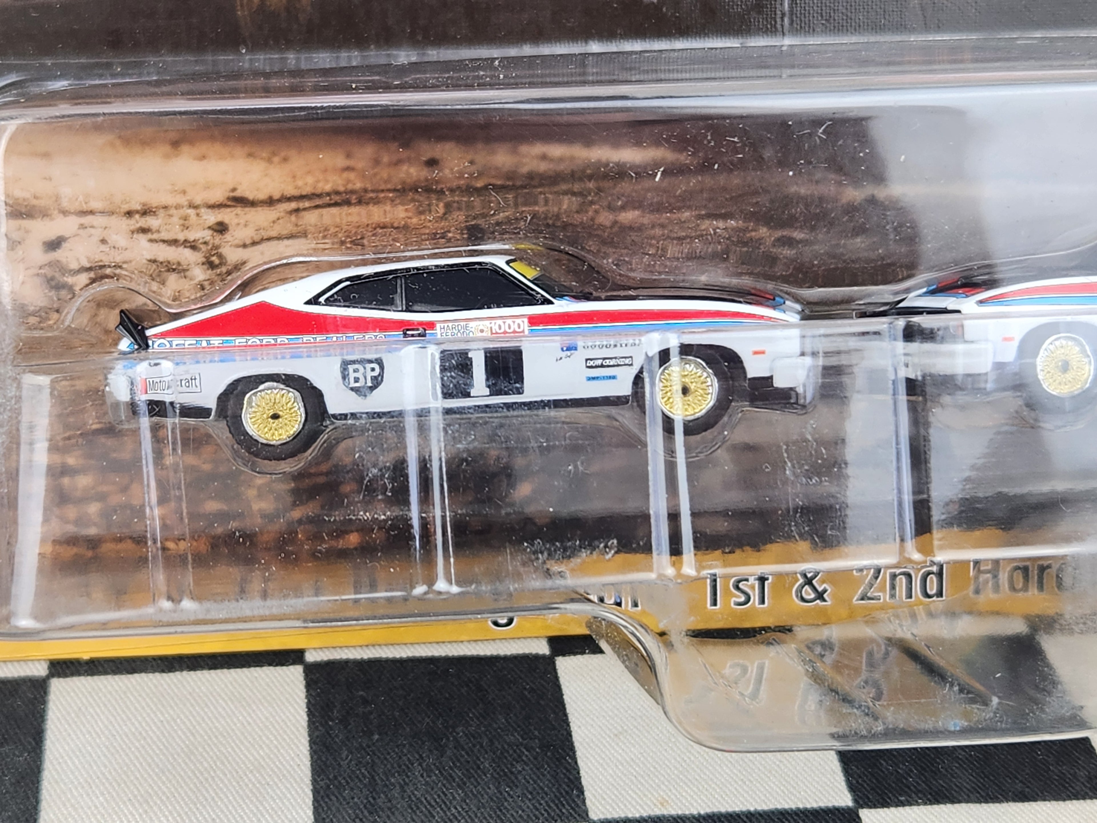 Oz Wheels Bathurst Racing Legends Twin Pack Moffat XC Falcon 1977 Winner & 2nd
