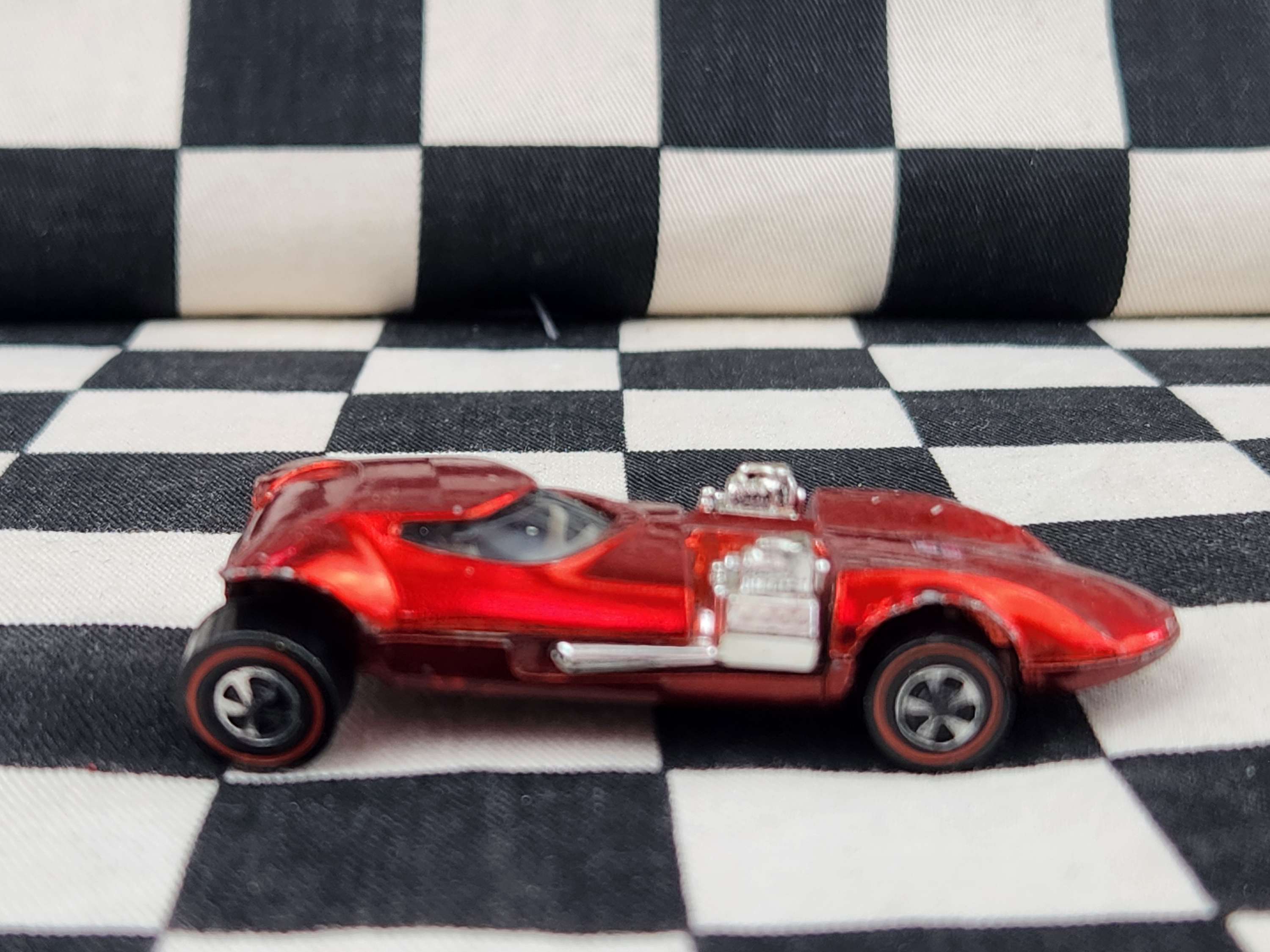 Vintage Loose Hot Wheels REDLINE Twin Mill Red