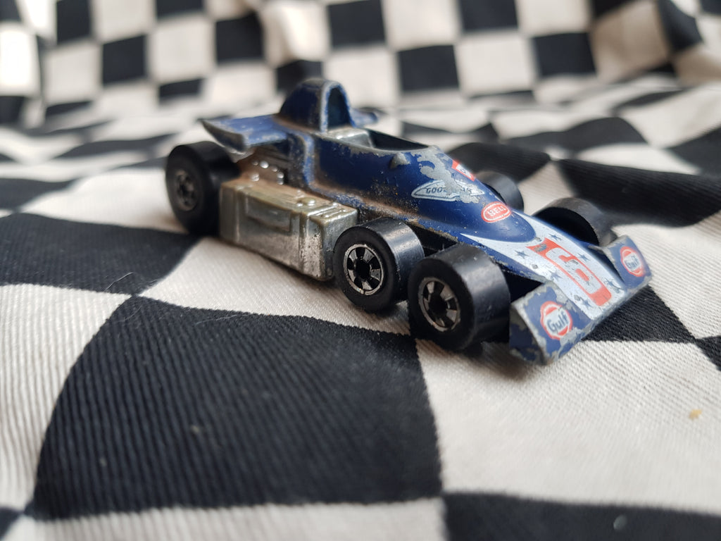 Vintage Loose Hot Wheels Blackwall Lickety Six