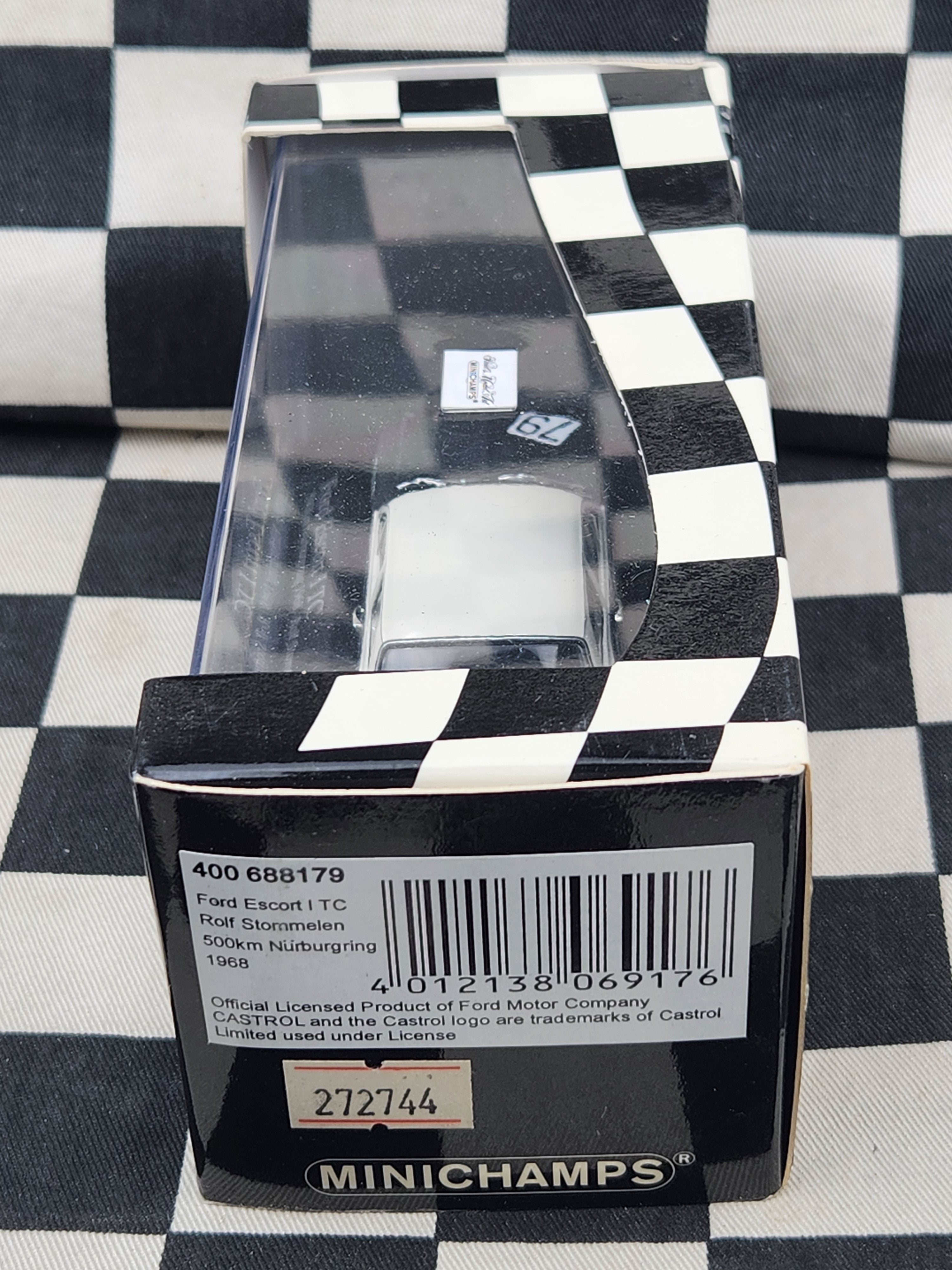 Minichamps 1:43 Ford Escort Mk1 TC 500km Nurburgring 1968 Rolf Stommelen