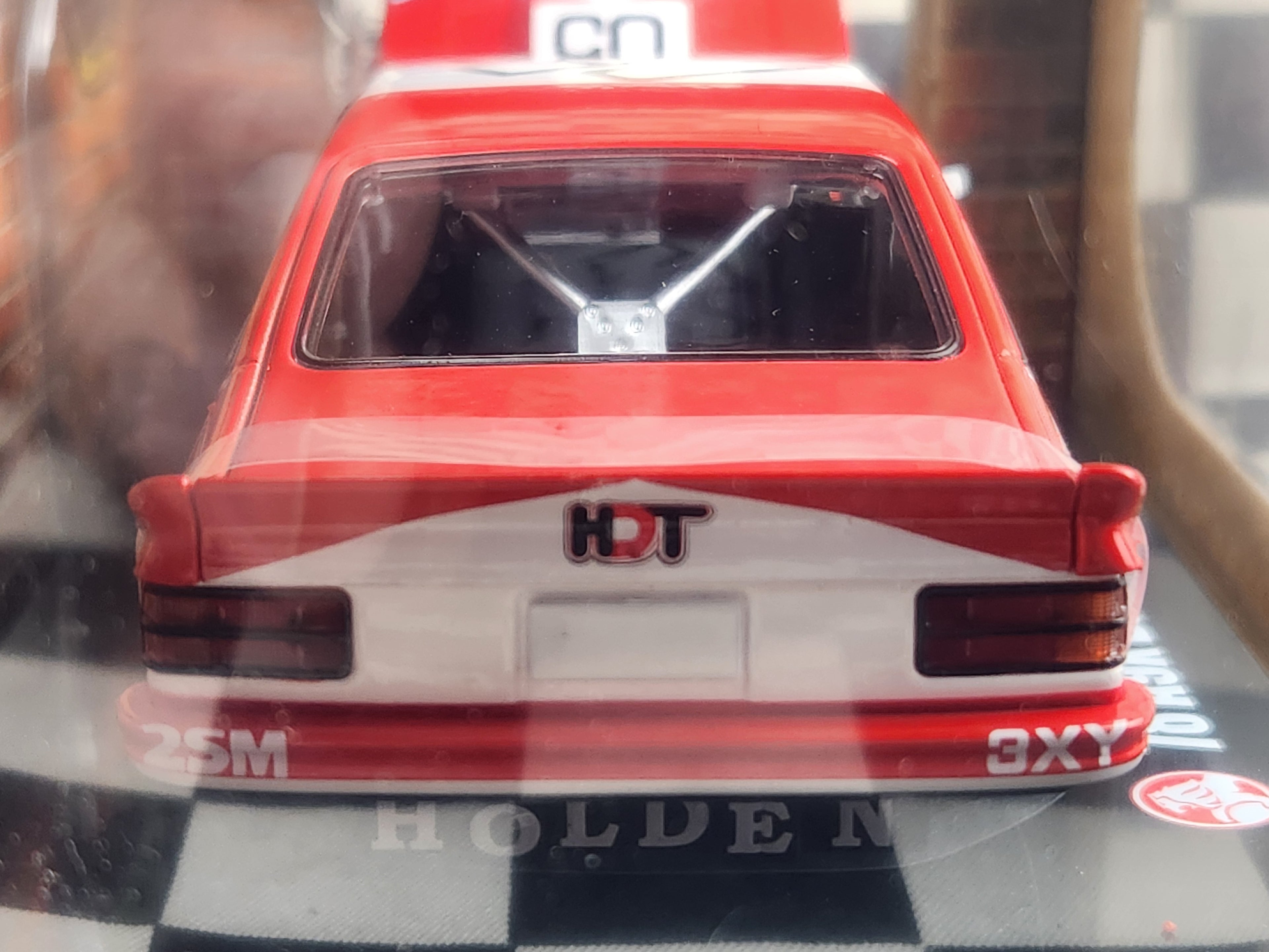 DDA Collectibles 1:24 Holden A9X Torana 78 Bathurst Winner Brock Detai ...