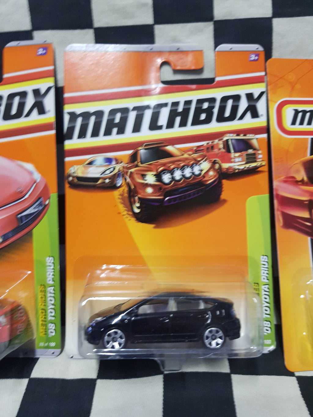Matchbox 08 Toyota Prius Choice of Colours