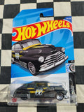 Hot Wheels 2022 Rod Squad Mooneyes 47 Chevy Fleetline Black