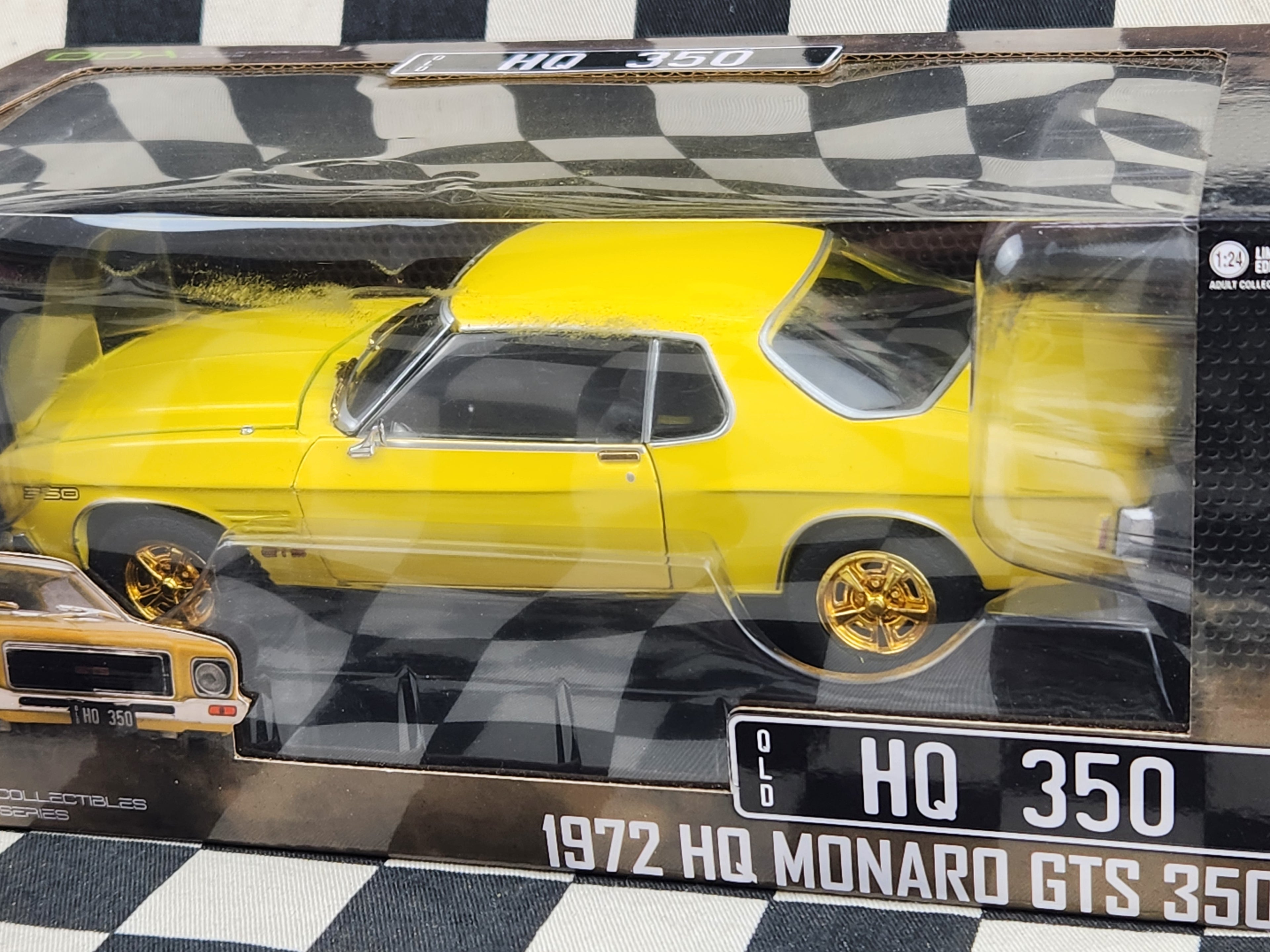 DDA 1:24 GOLD CHASE 1972 HQ Monaro GTS 350 Yellow