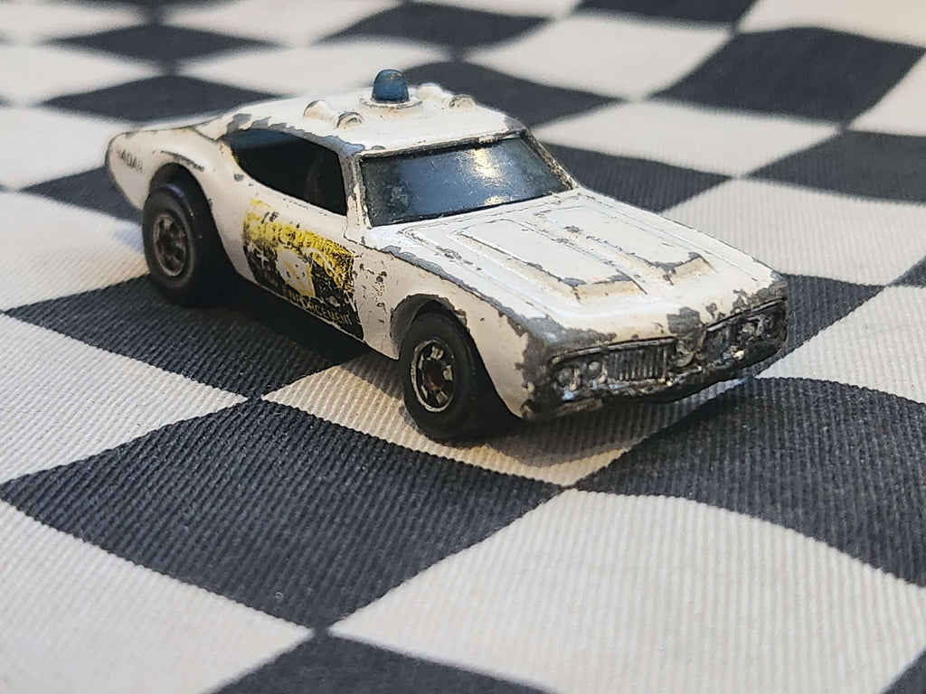 Vintage Loose Hot Wheels Blackwall Olds 442 Police Car