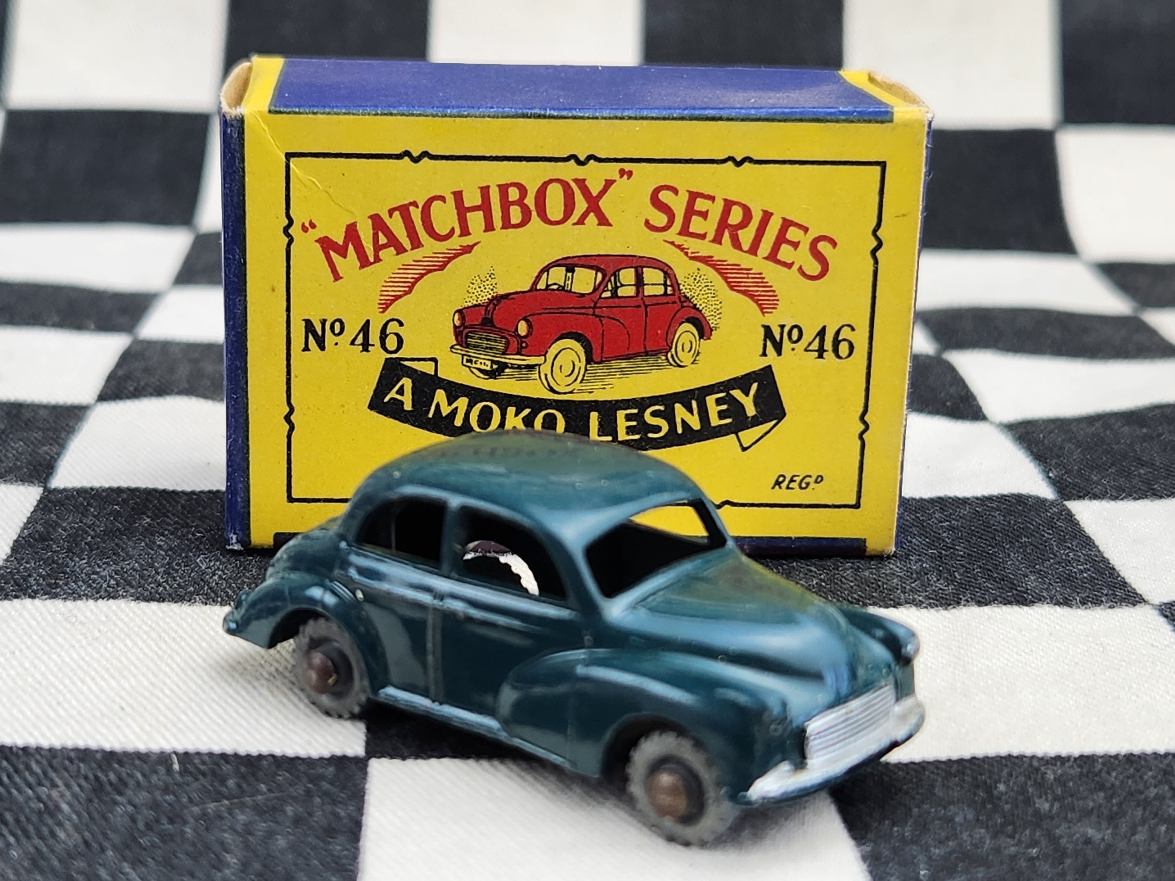 Matchbox Lesney Moko No46 Morris Minor in Original Box