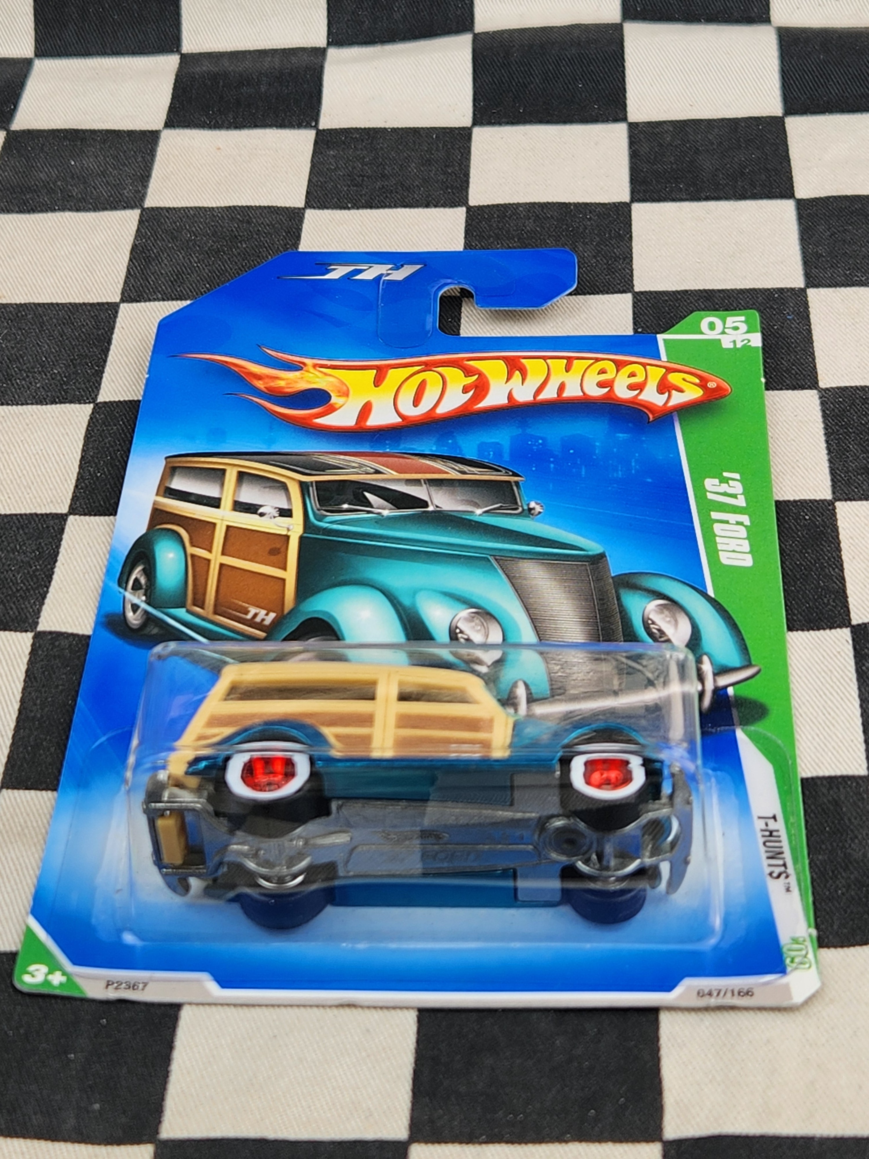 Hot Wheels 2009 SUPER TREASURE HUNT 37 Ford Woody
