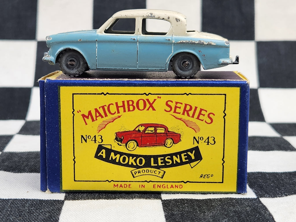 Matchbox Lesney Moko No43 Hillman Minx in Original Box