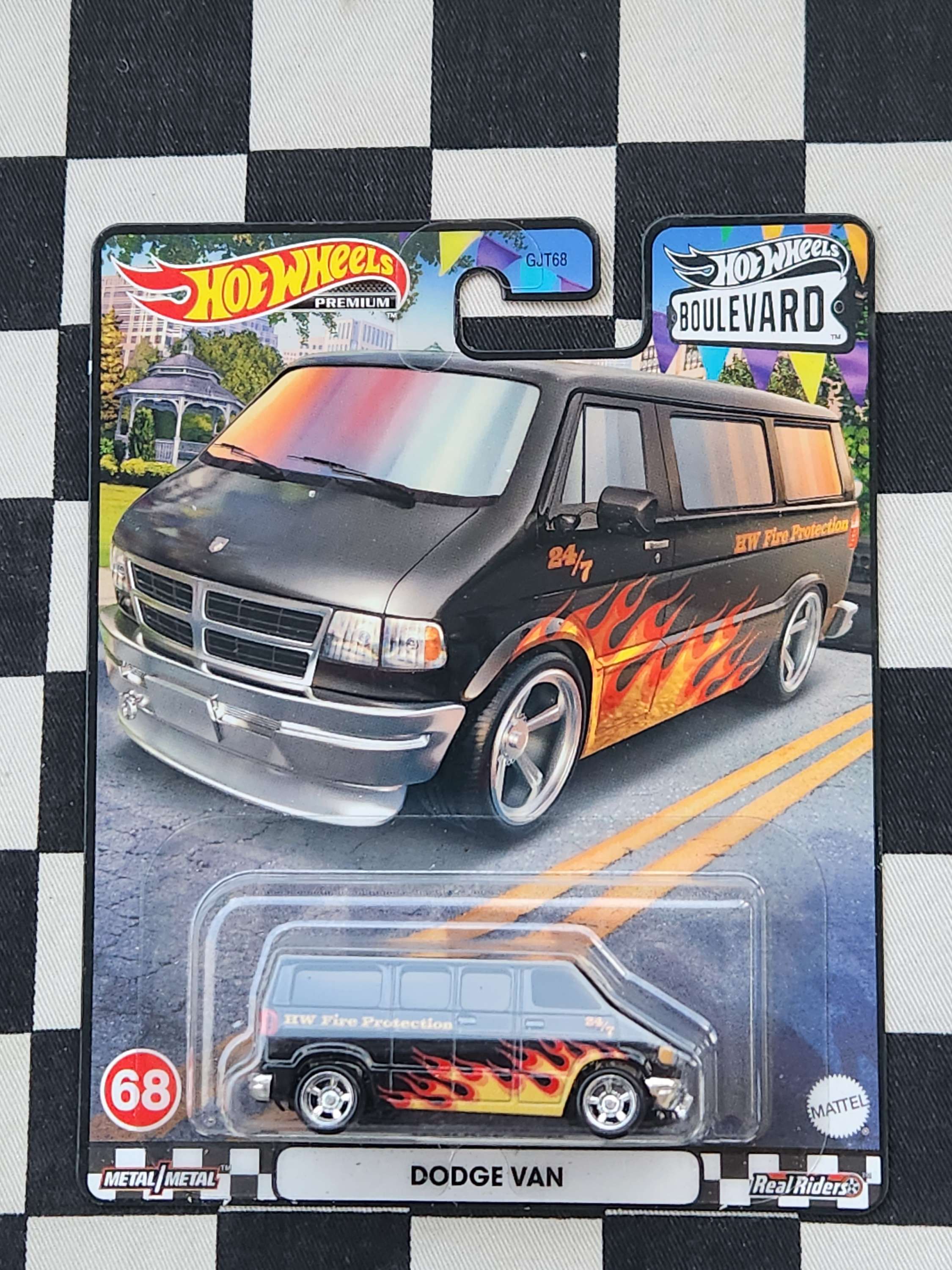 Hot Wheels Boulevard #68 Dodge Van