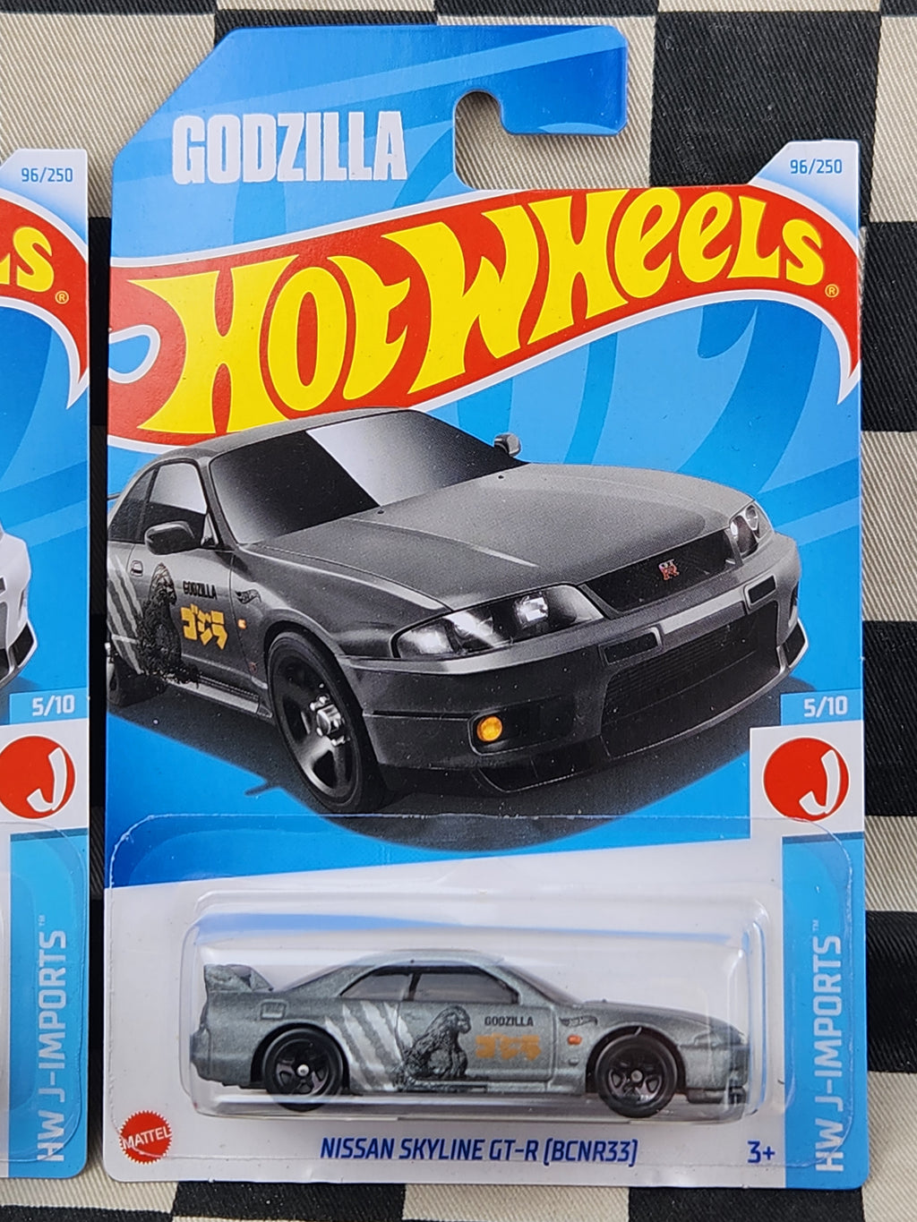 Hot Wheels 2024 J Imports GODZILLA Nissan Skyline GT-R R33 Your Choice of