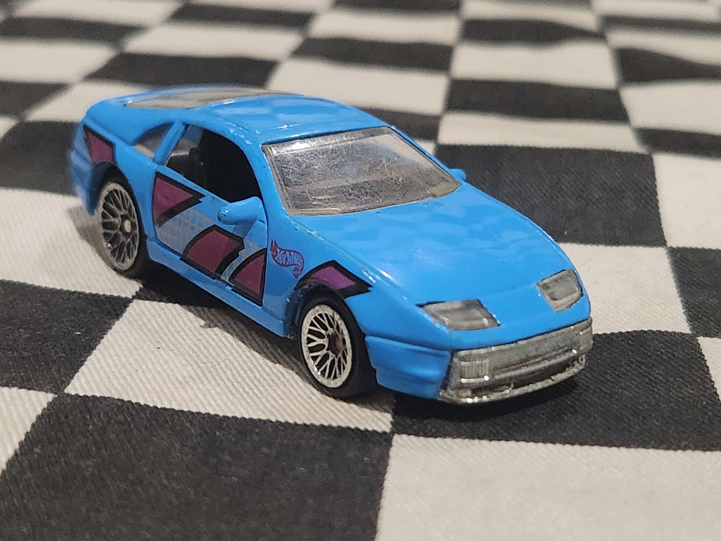 Loose Hot Wheels Nissan 300ZX Turbo Blue