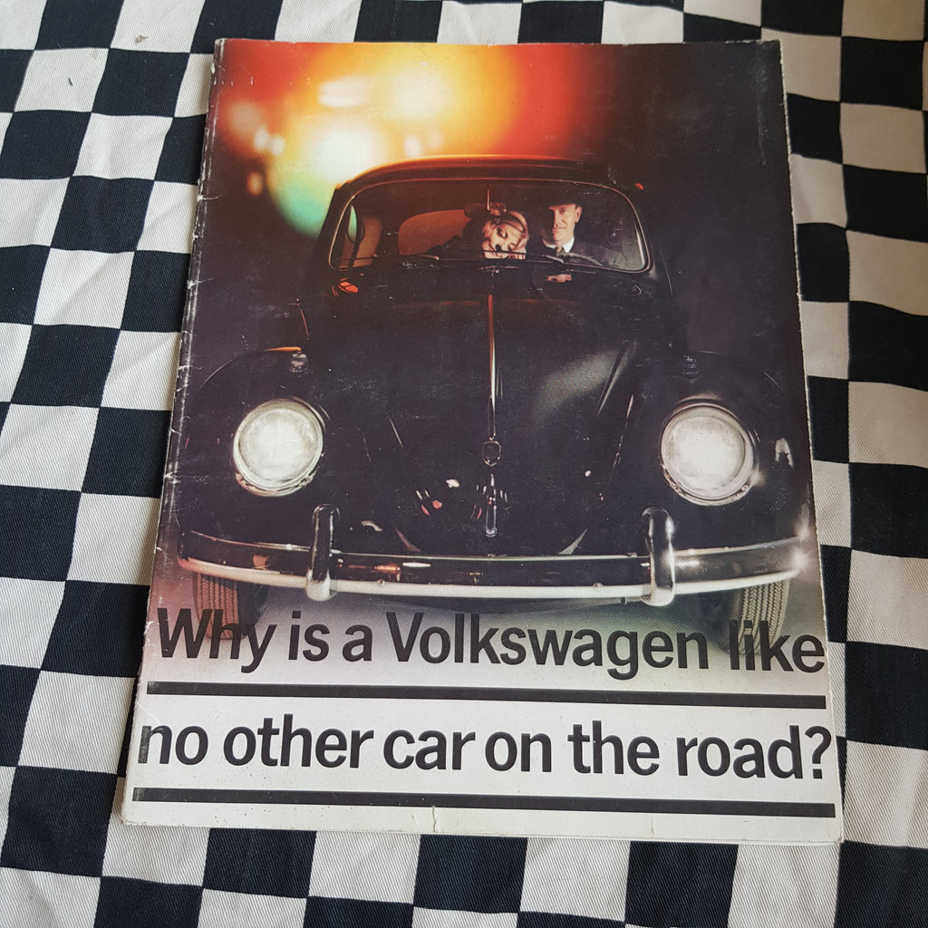 Volkswagen Beetle 1961-62 Deluxe Sales Brochure