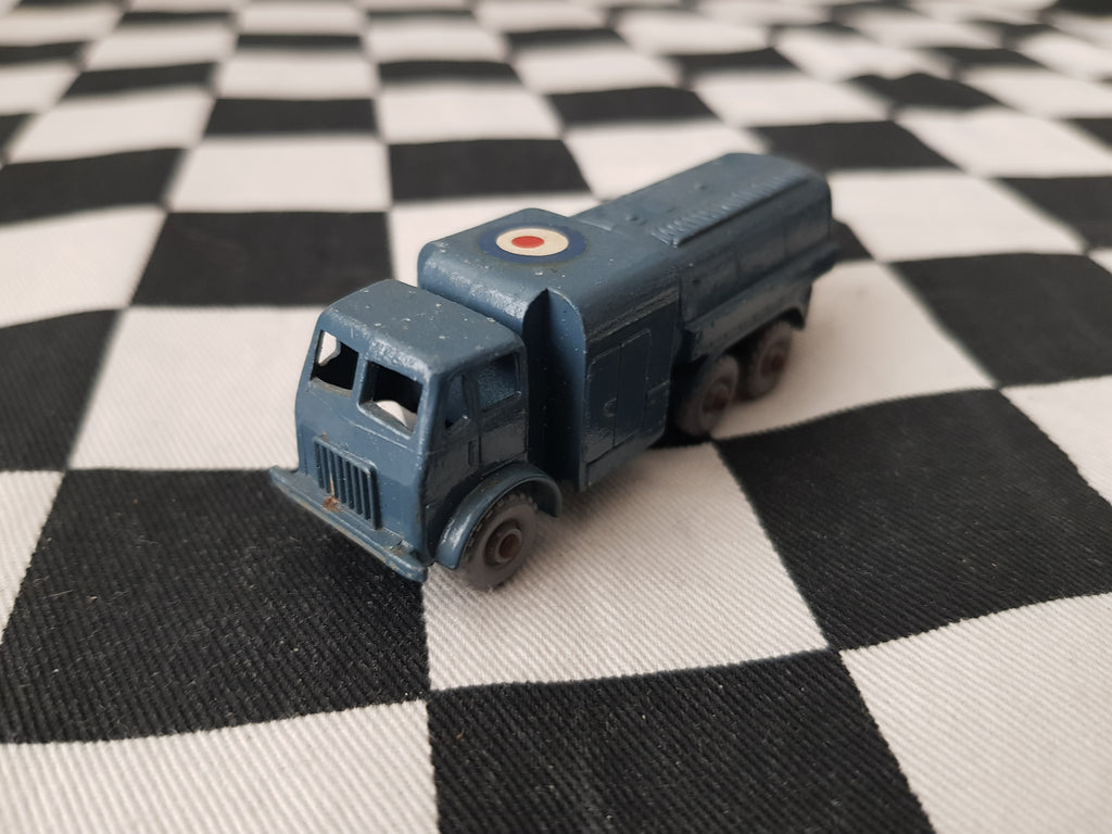 Lesney 10 Ton Pressure Refueler Raf Truck