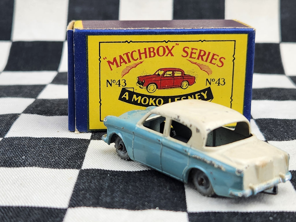 Matchbox Lesney Moko No43 Hillman Minx in Original Box