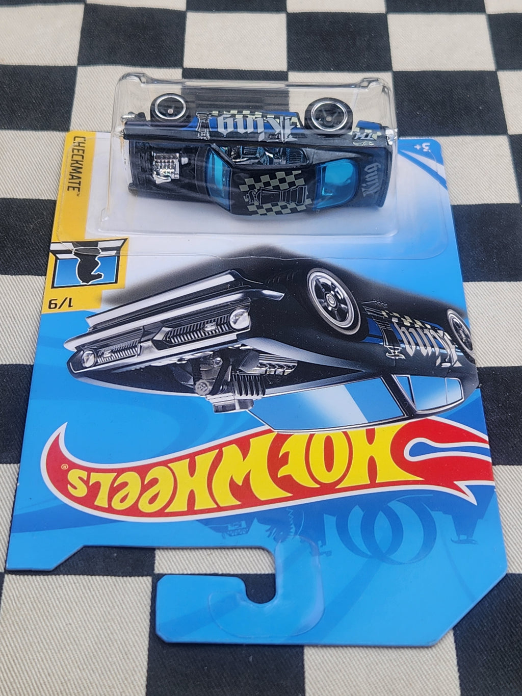 Hot Wheels 2018 Checkmate SUPER TREASURE HUNT King Cuda