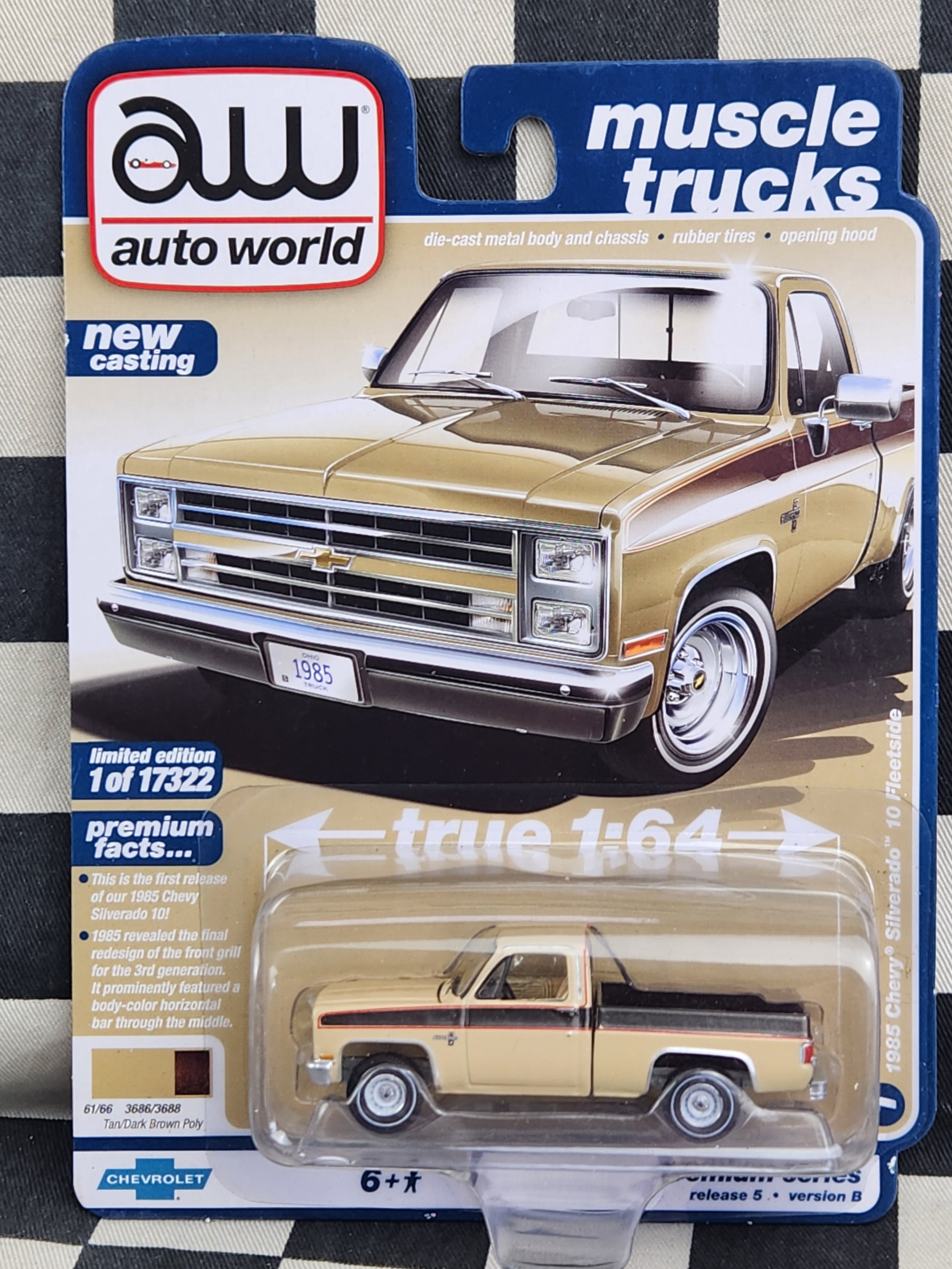 Auto World Muscle Trucks 1985 Chevy Silverado C10 Fleetside Tan/Brown