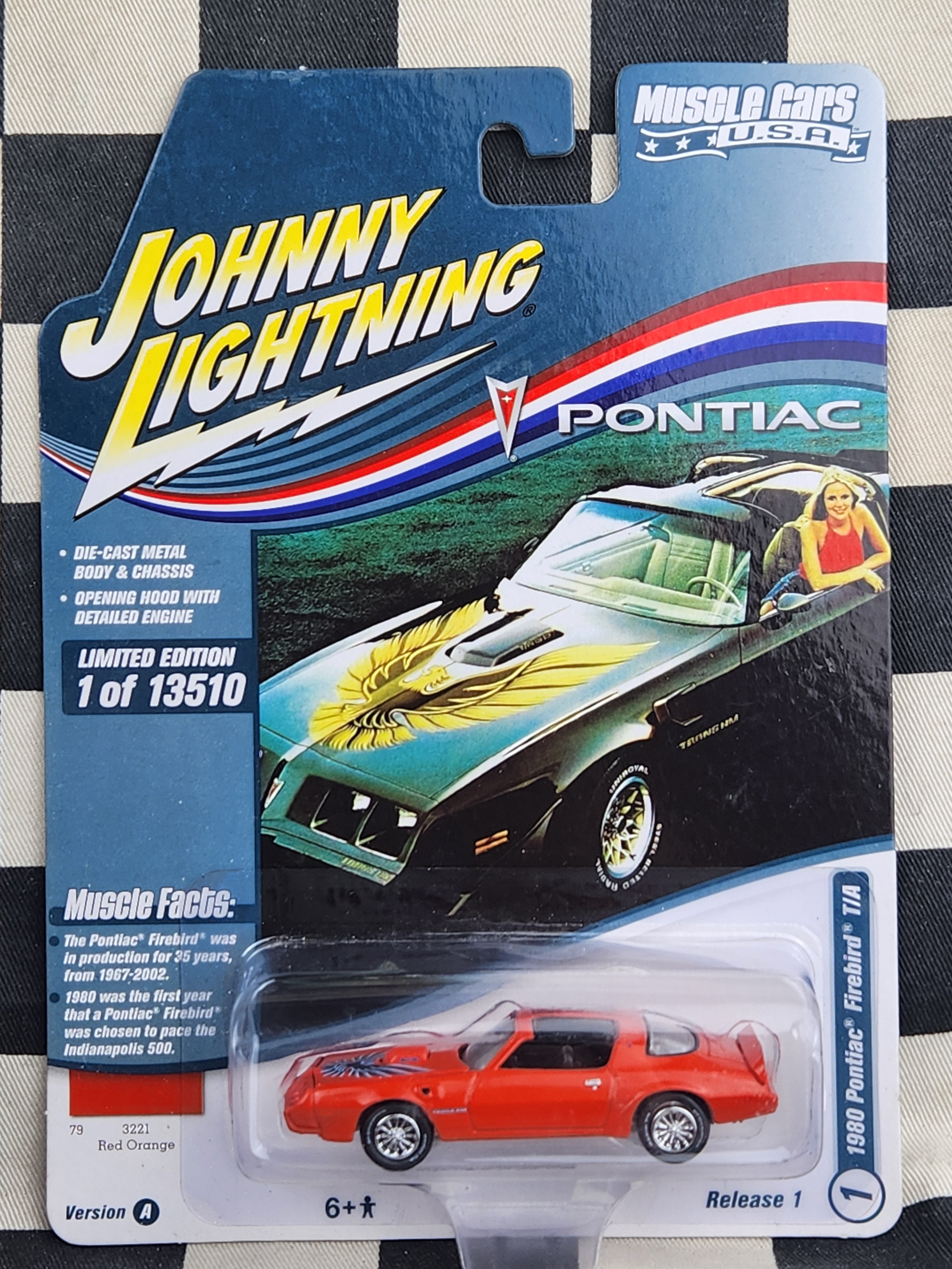 Johnny Lightning Muscle Cars USA 1980 Pontiac Firebird T/A