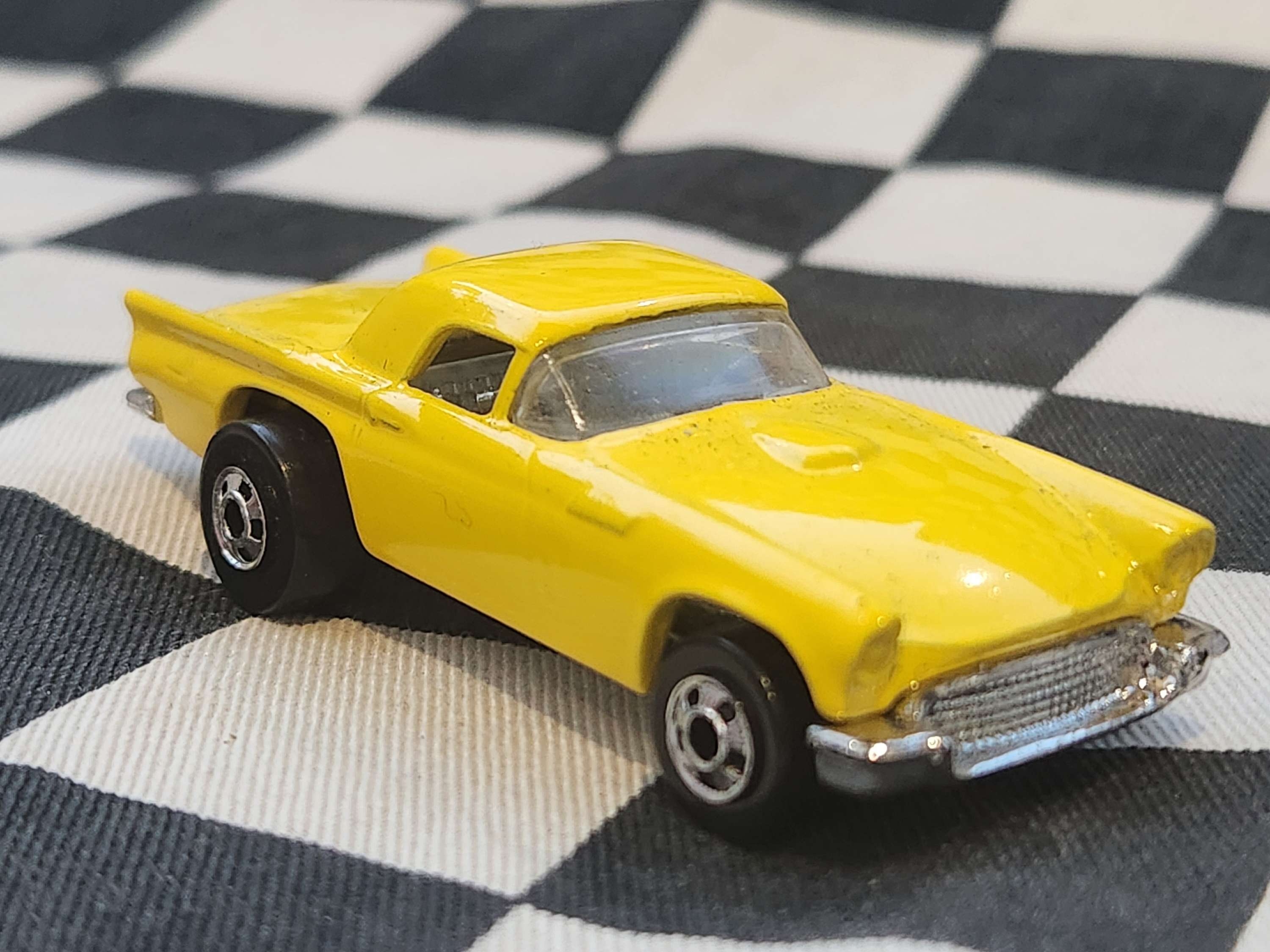 Vintage Loose Hot Wheels Blackwall 57 T-Bird Yellow Nice!
