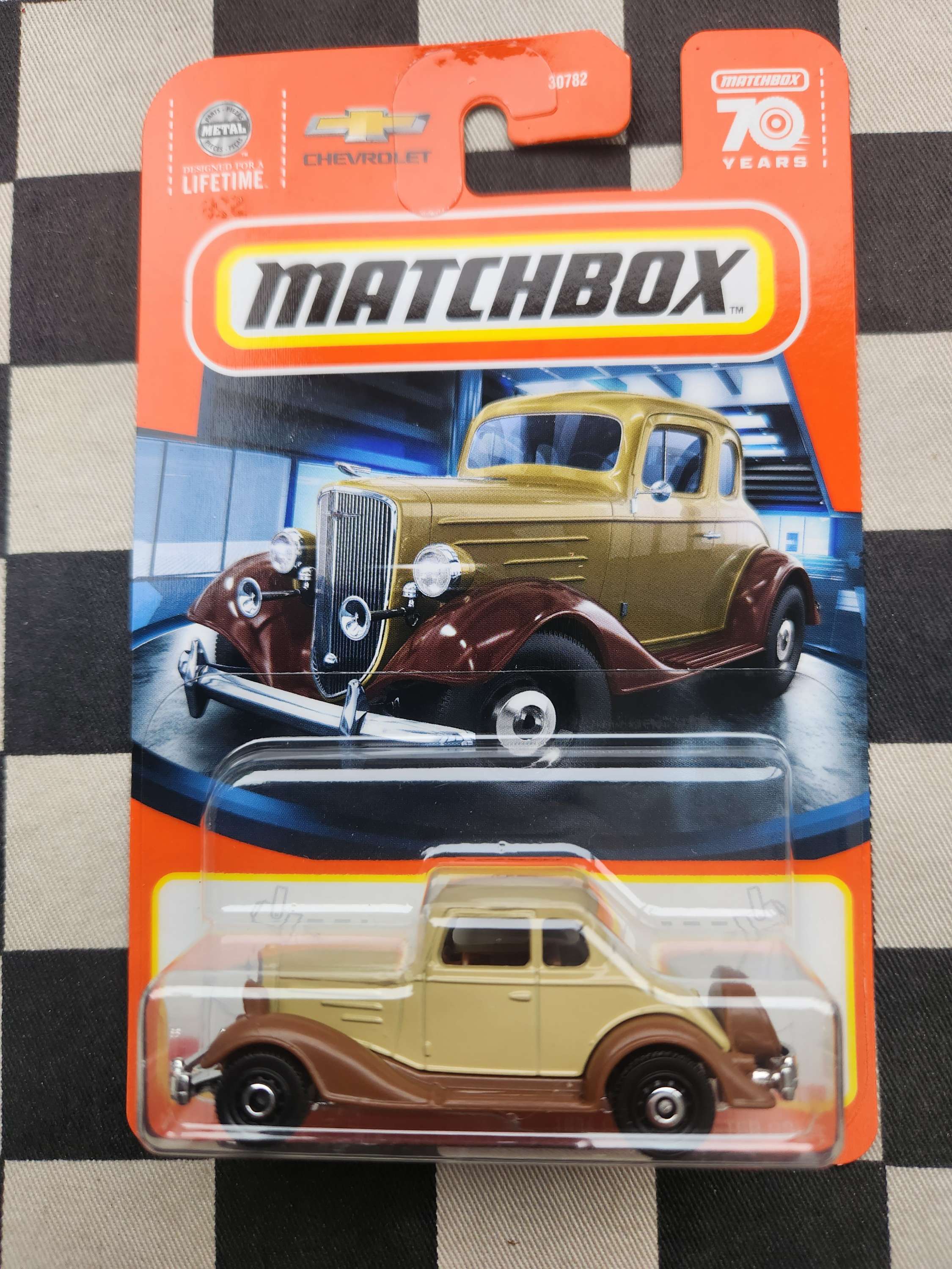 Matchbox 2024 1934 Chevy Master Coupe Beige