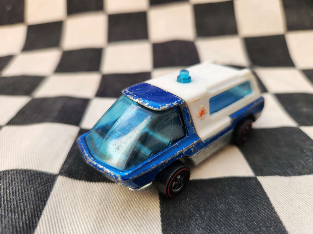 Vintage Loose Hot Wheels Redline Heavyweights Ambulance Blue