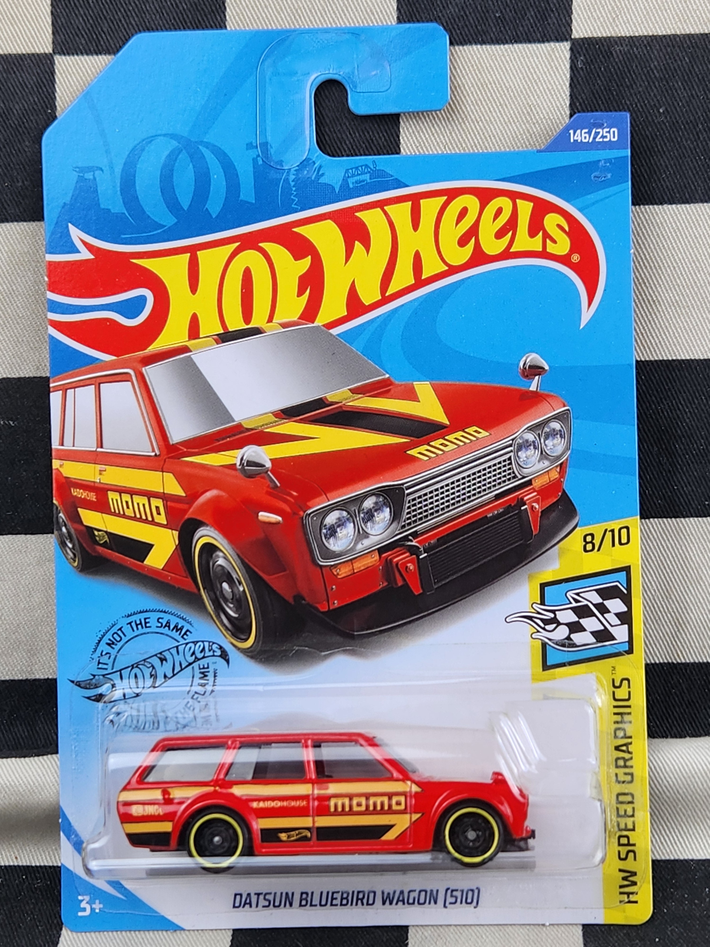 Hot Wheels 2019 Speed Graphics MOMO Datsun Bluebird 510 Wagon Red