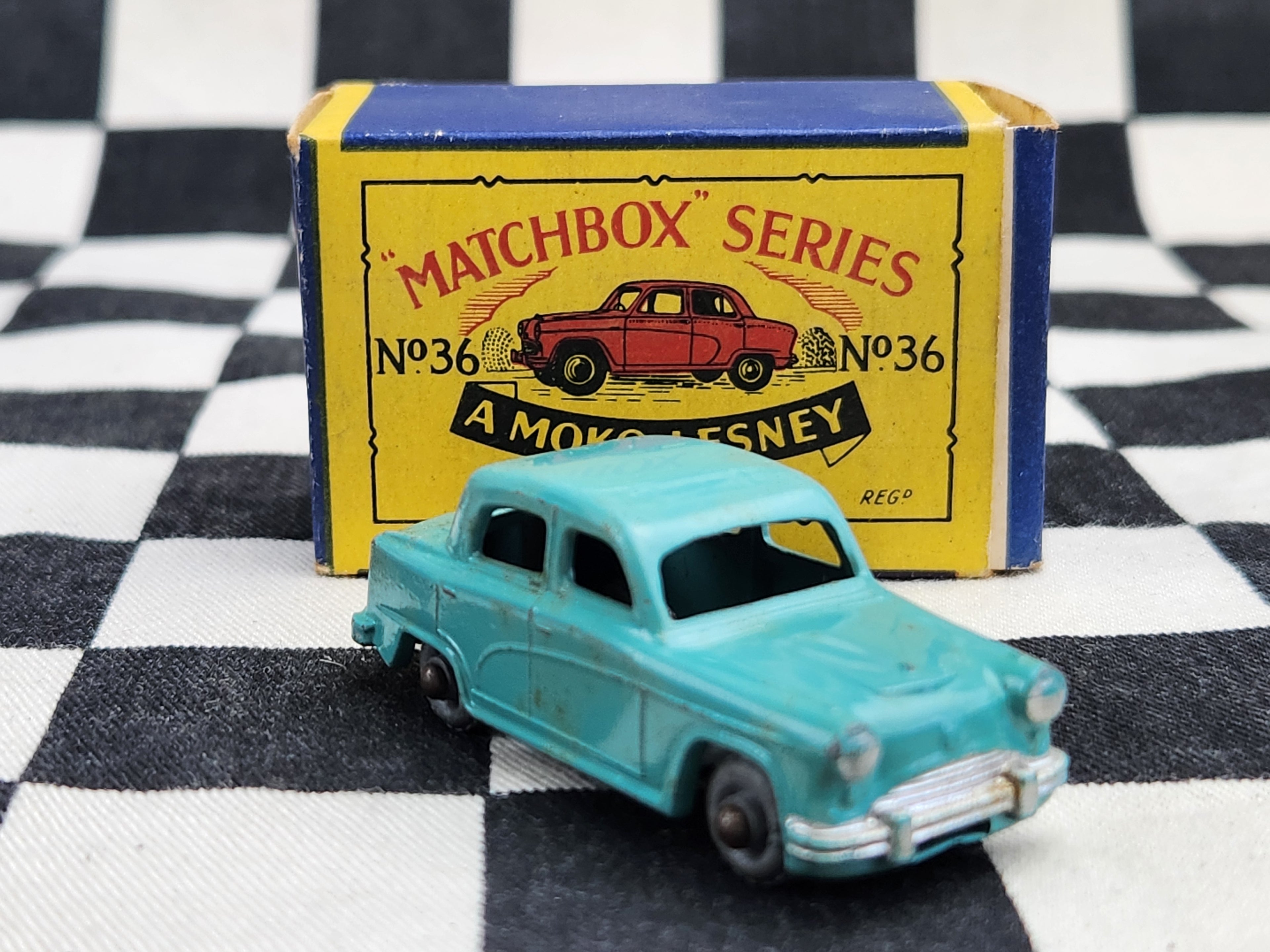 Matchbox Lesney Moko No36 Austin A50 Cambridge in Original Box