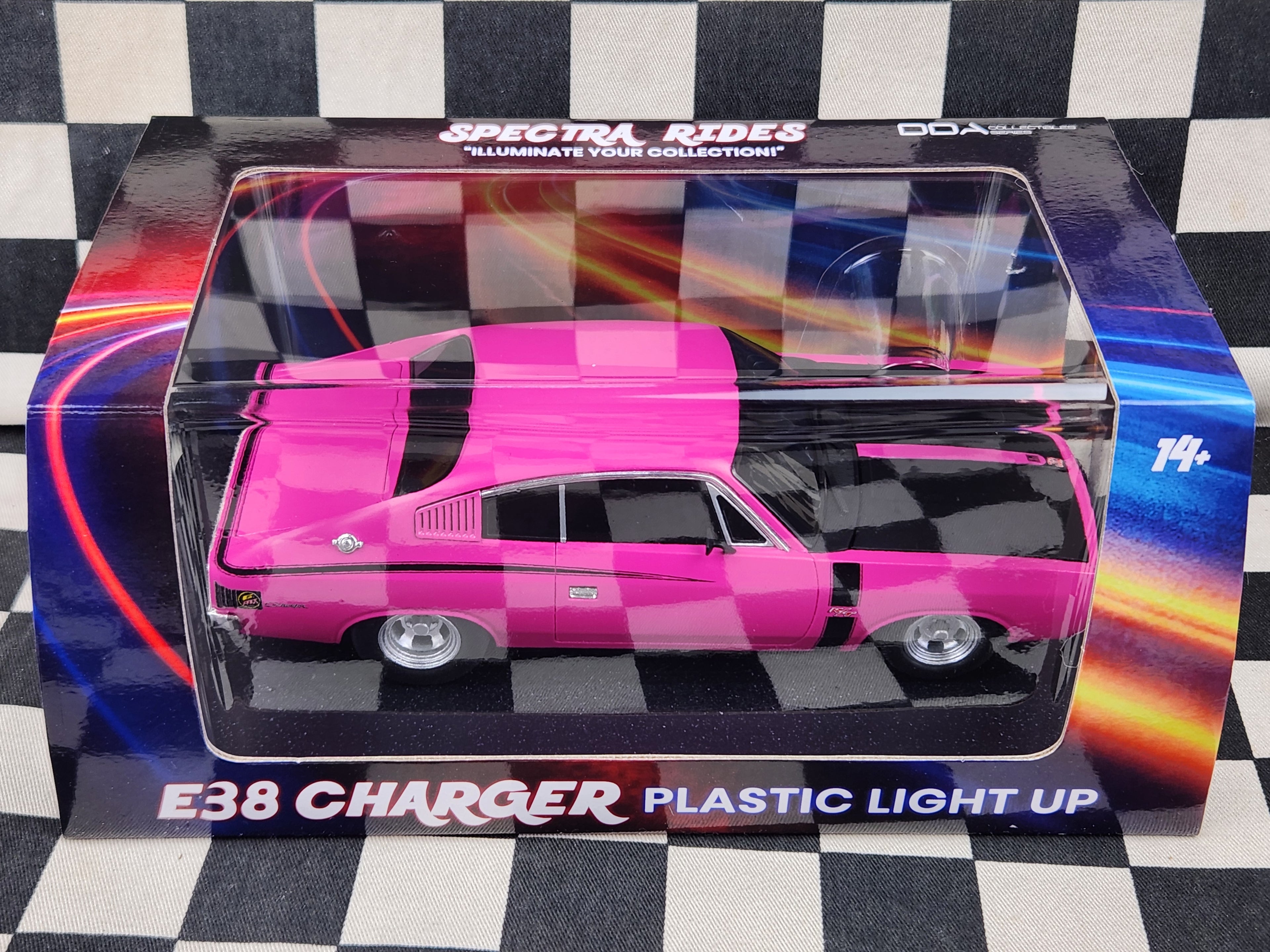 DDA Spectra Rides Plastic Light up E38 Valiant Charger