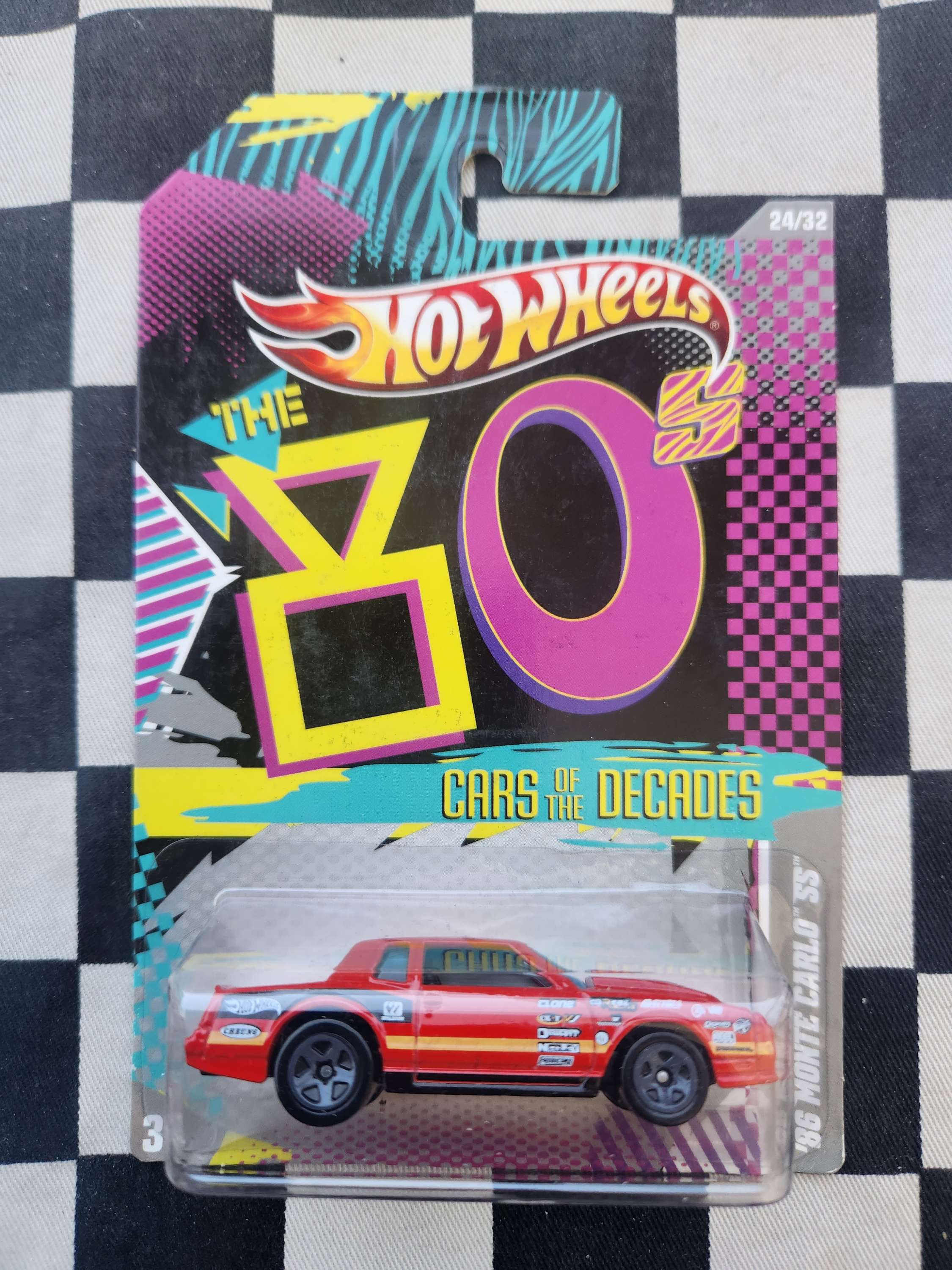 Hot Wheels Cars of the Decades 80s 86 Monte Carlo SS Red