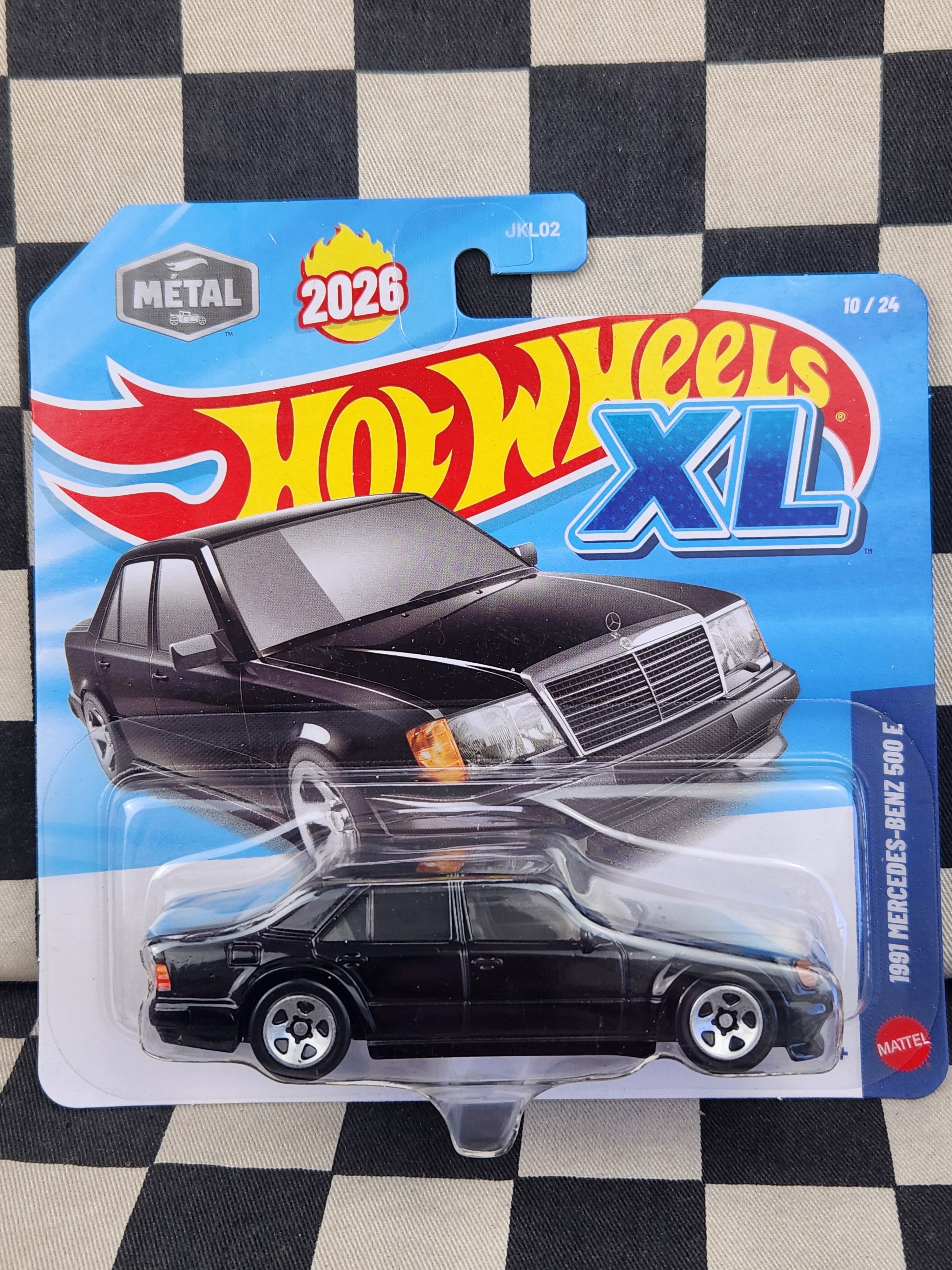 Hot Wheels XL 1:43 1991 Mercedes Benz 500E