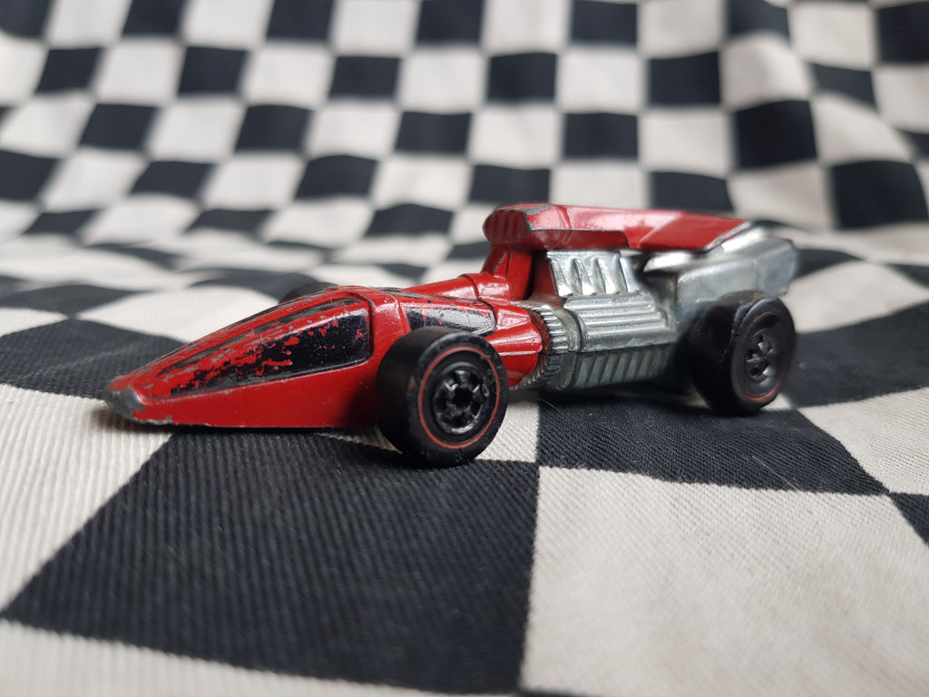 Vintage Loose Hot Wheels Redline Revvers Buzzin Bomb Red Enamel HK